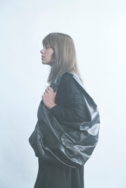 DRAPED ZIP BAG(9/5 12:00 Release)