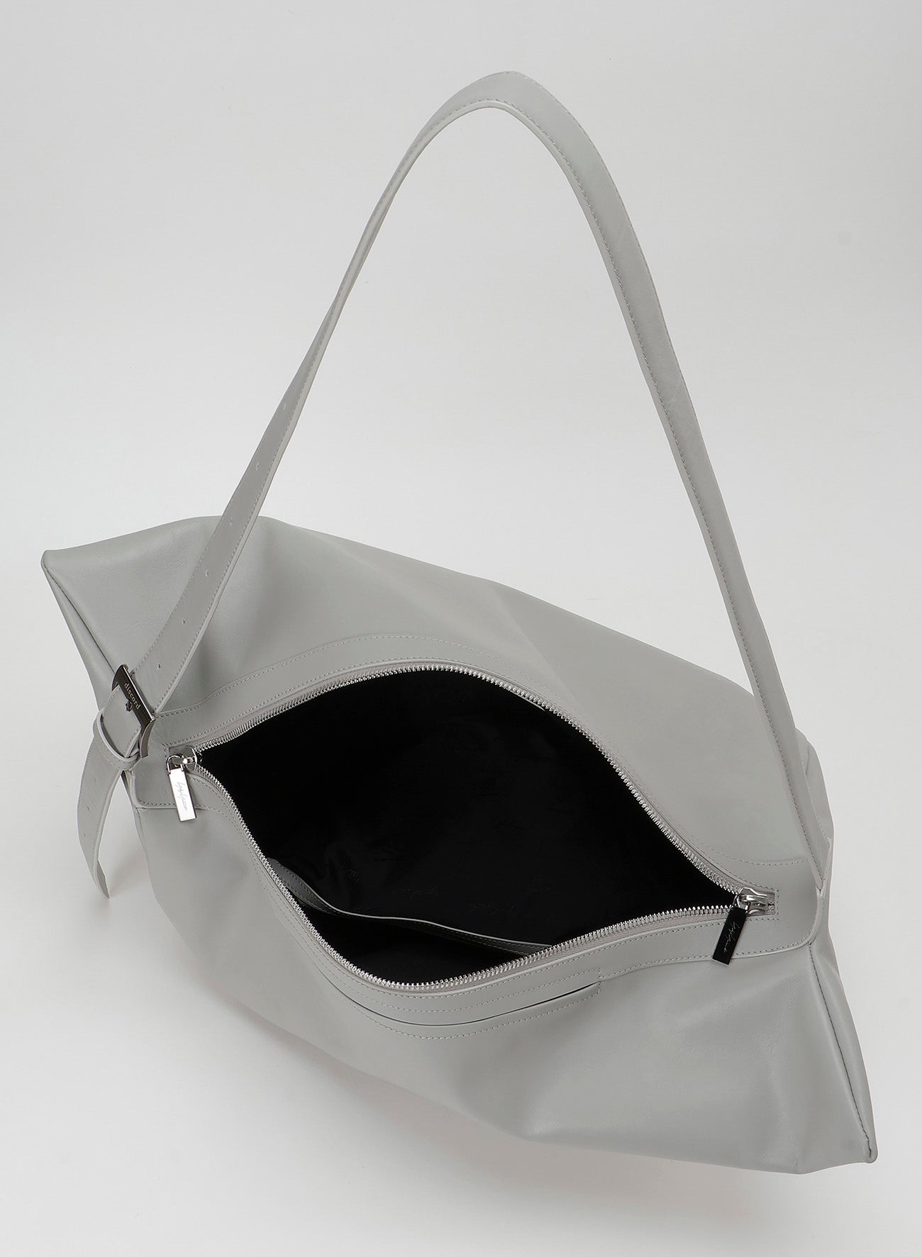 Round Shoulder(L)(10/3 12:00 Release)