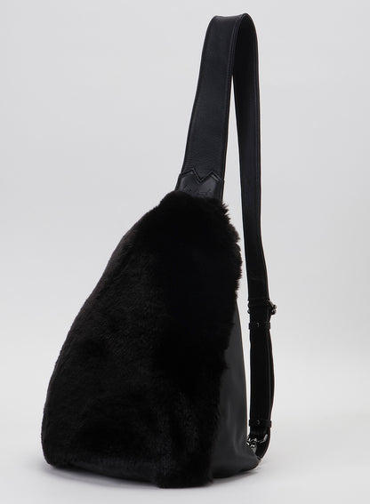 Y BODYBAG(FAKE FUR)