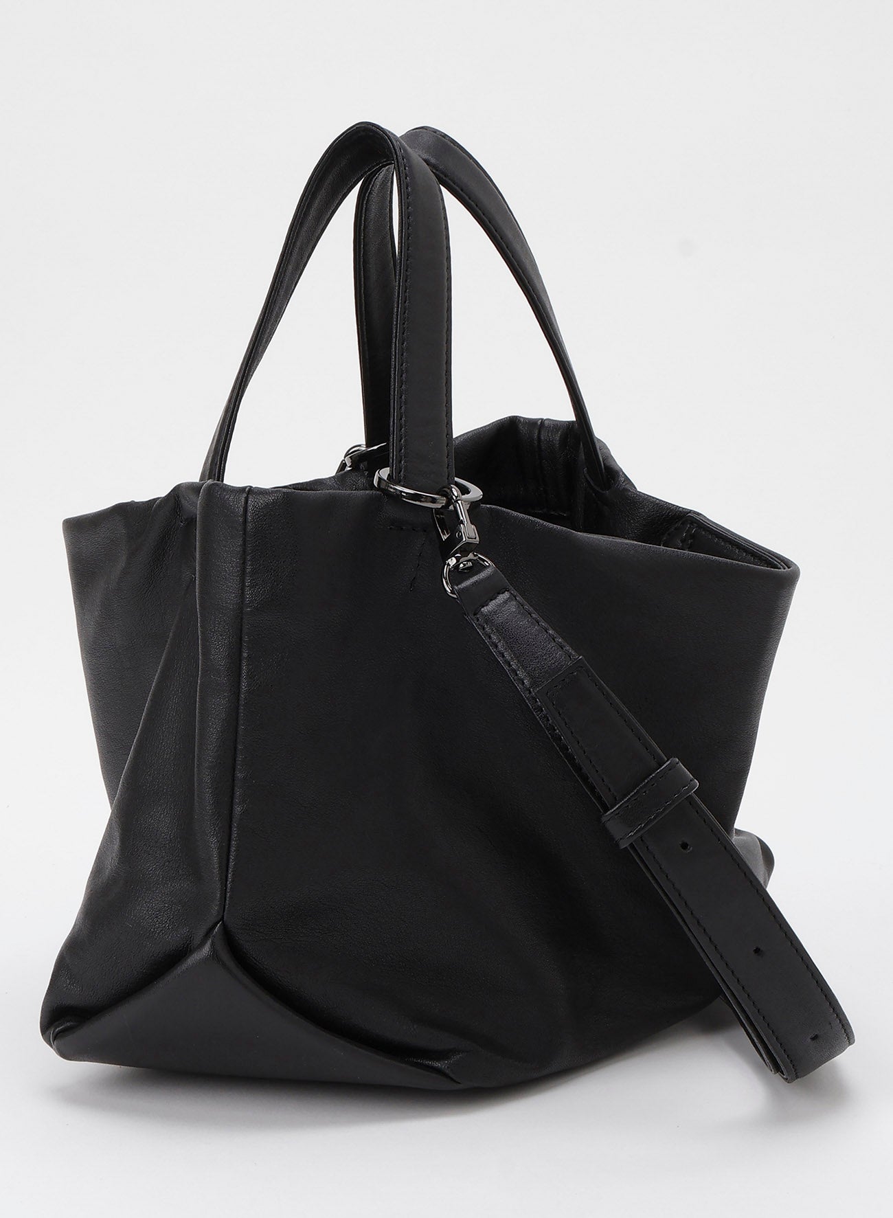 TULIPS(S) – THE SHOP YOHJI YAMAMOTO