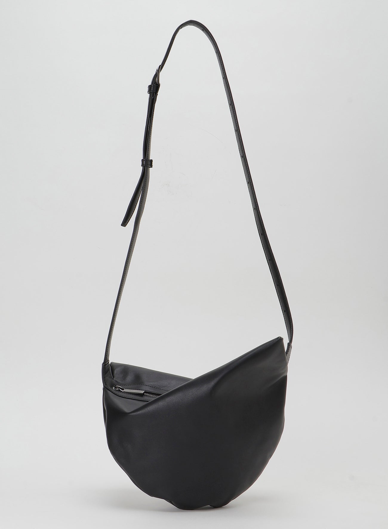 Round shoulder(S)(2026/7/10 12:00 Release)