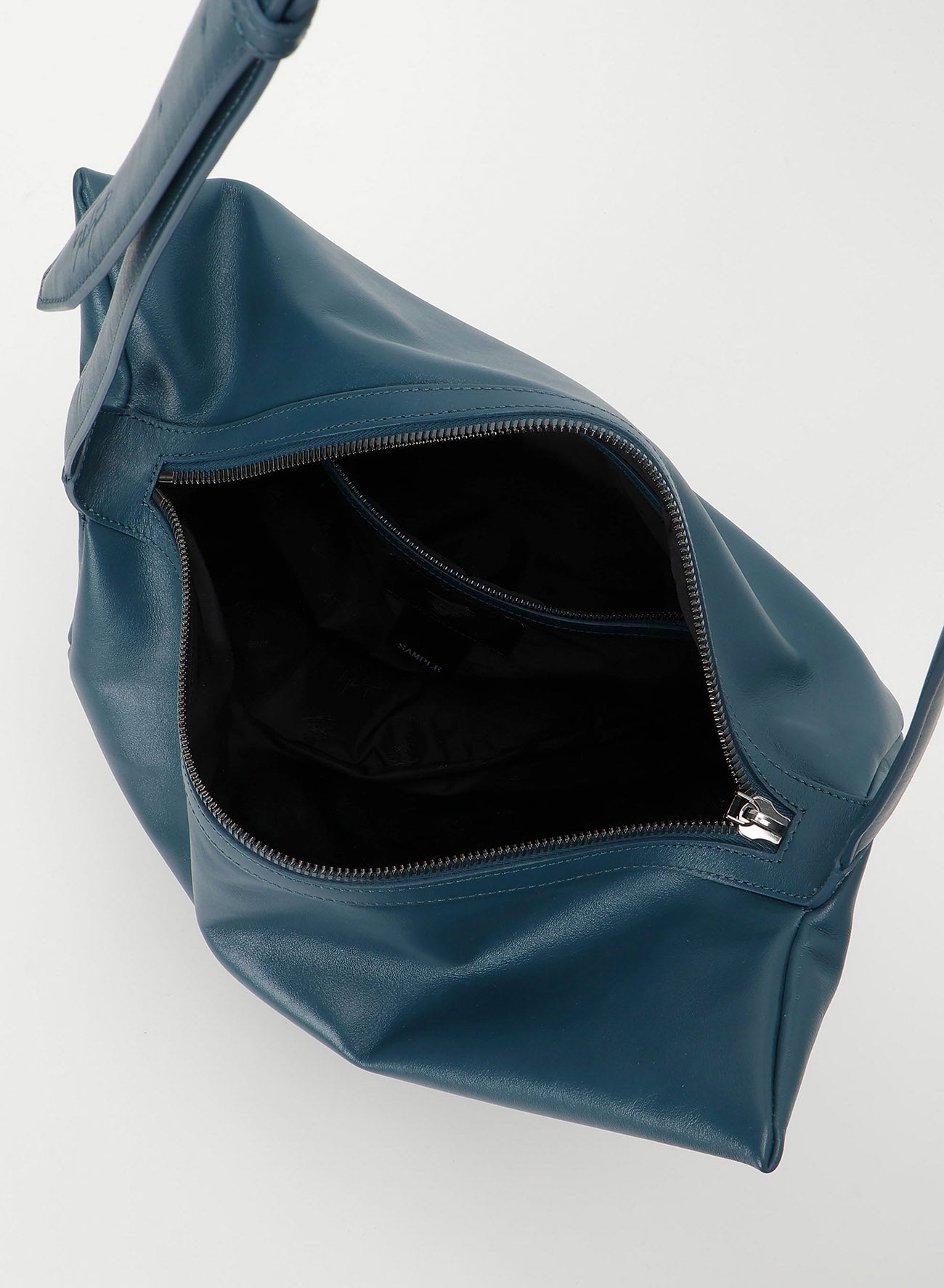 Round shoulder(M)(2026/7/10 12:00 Release)