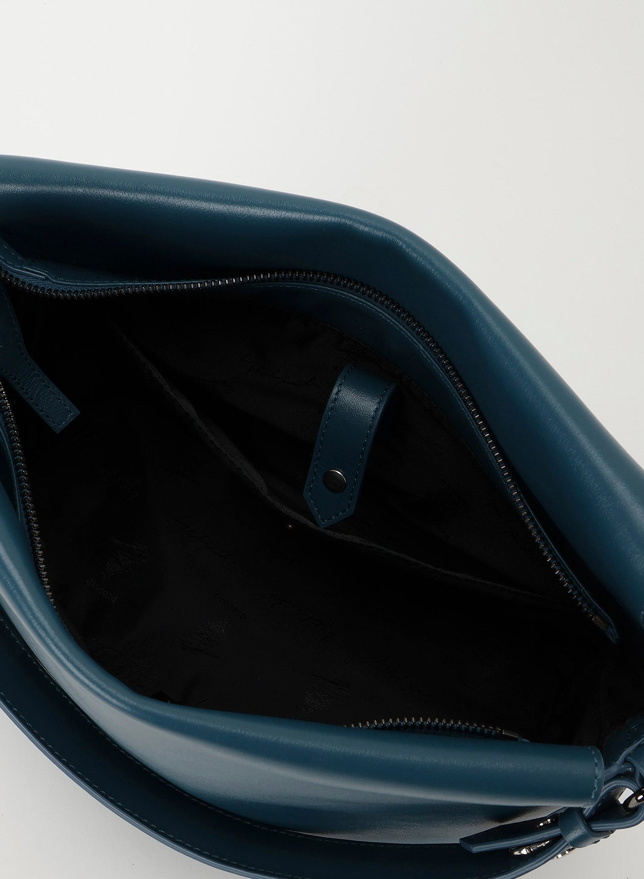 Crown(M)(2026/7/10 12:00 Release)