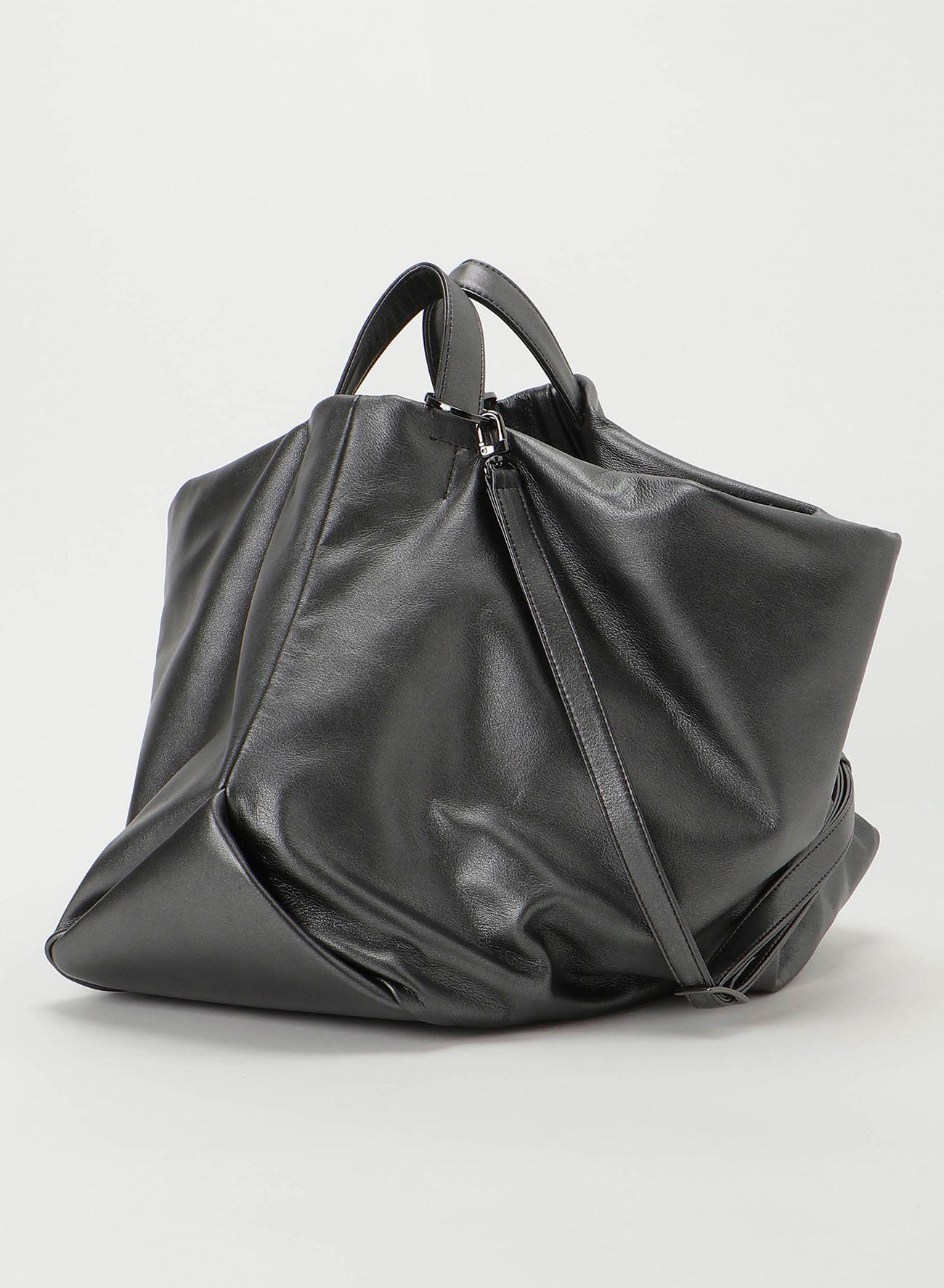 y...品 TULIPS – THE SHOP YOHJI YAMAMOTO
