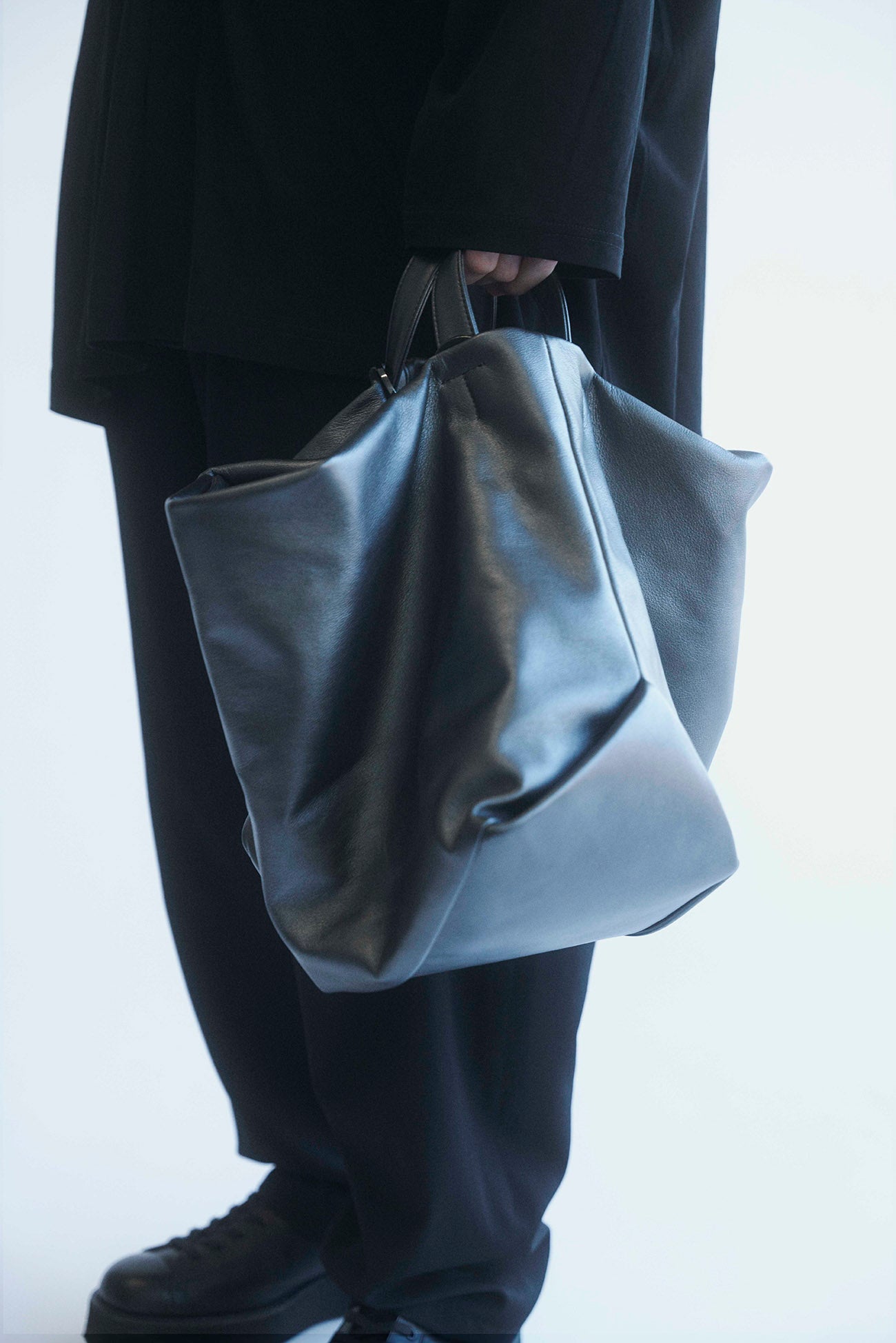 どぅ TULIPS – THE SHOP YOHJI YAMAMOTO