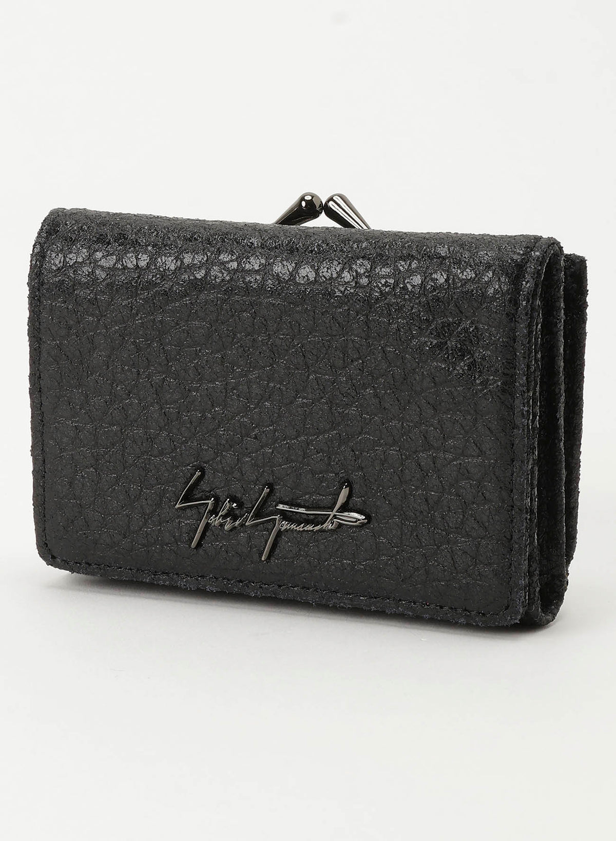 Clasp trifold wallet