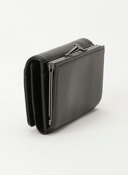 Clasp trifold wallet