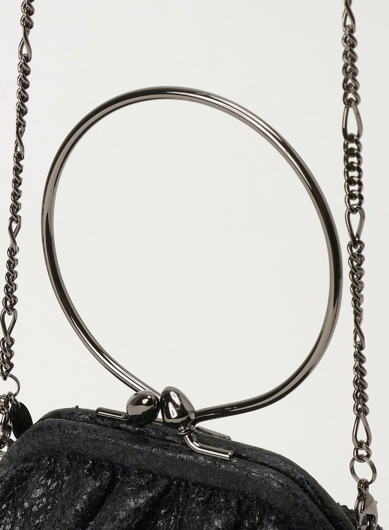Clasp drape pouch