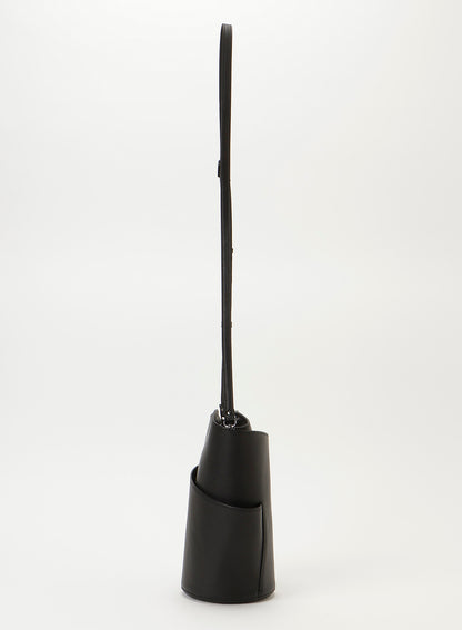 Twist bucket pochette bag