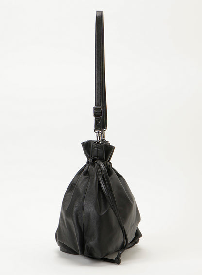 Drawstring shoulder