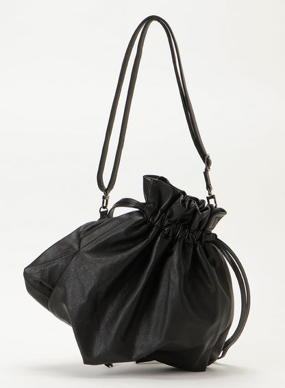 Drawstring shoulder
