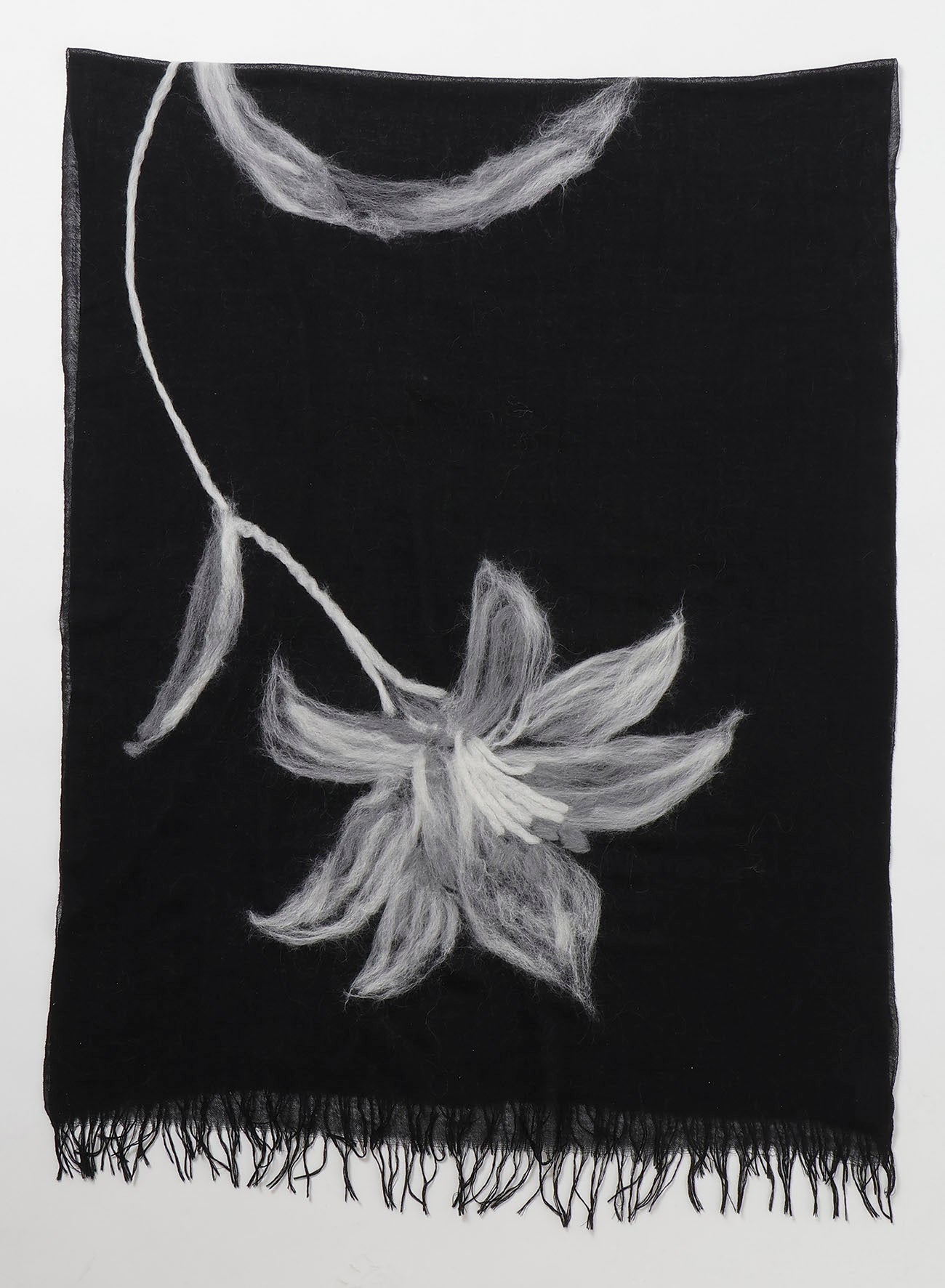 Lily scarf