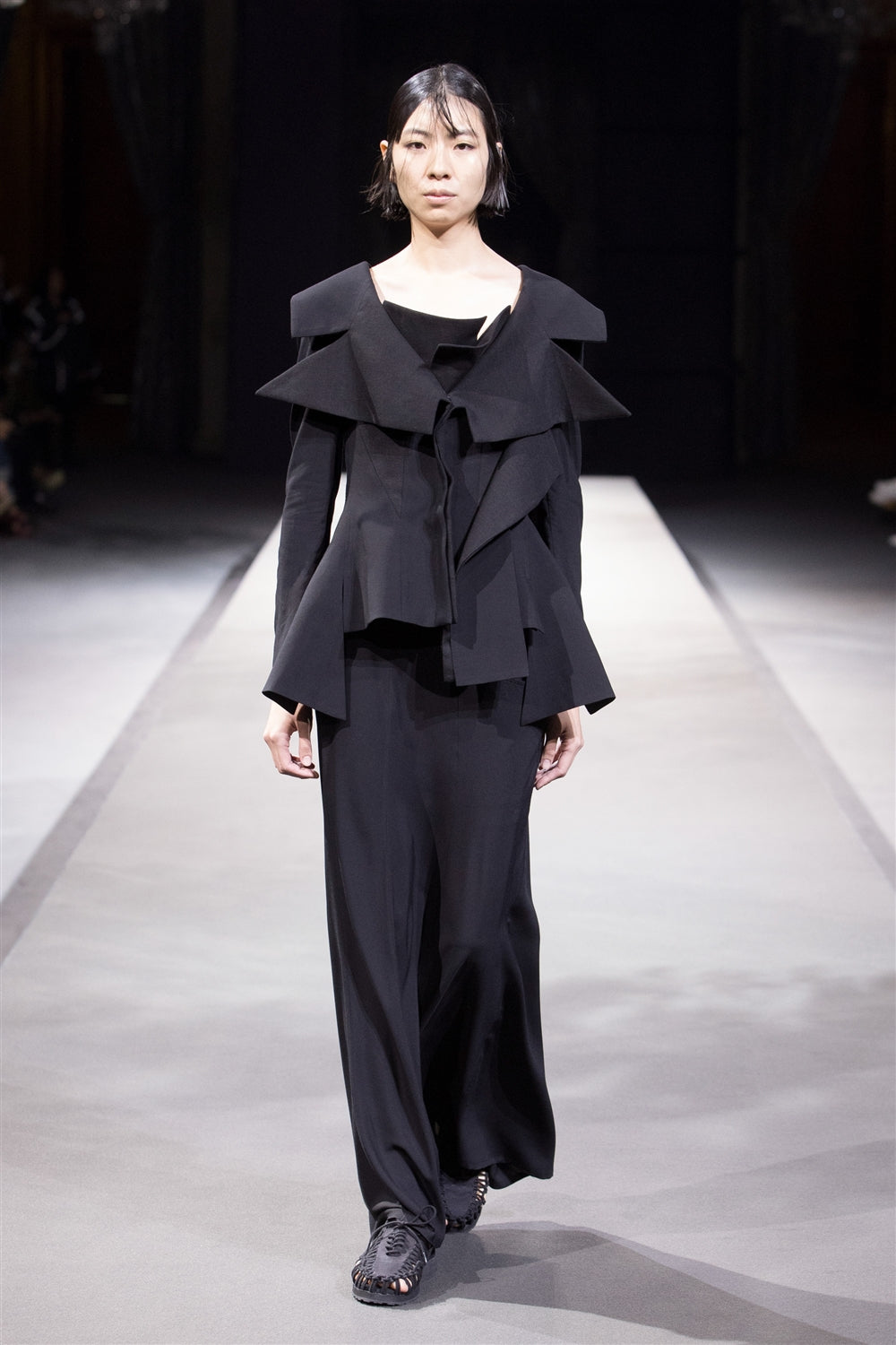 Yohji Yamamoto SPRING / SUMMER 2023 – THE SHOP YOHJI YAMAMOTO