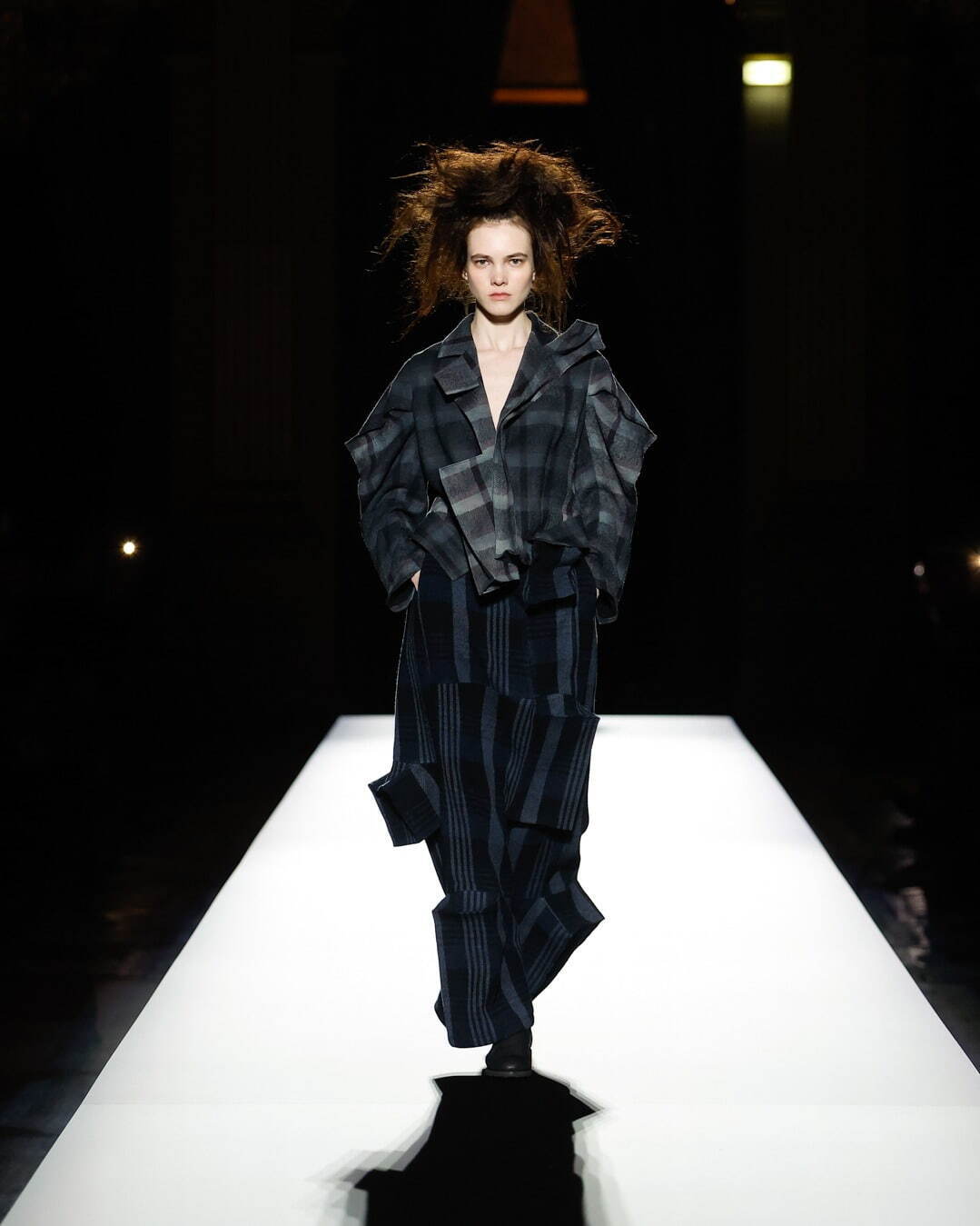 Yohji Yamamoto AUTUMN / WINTER 2024-25 – THE SHOP YOHJI YAMAMOTO