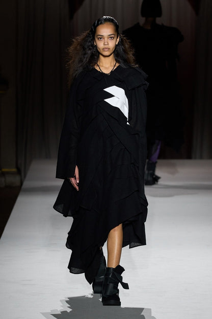 WOOL GAUZE TUCKED STITCH D SKIRT