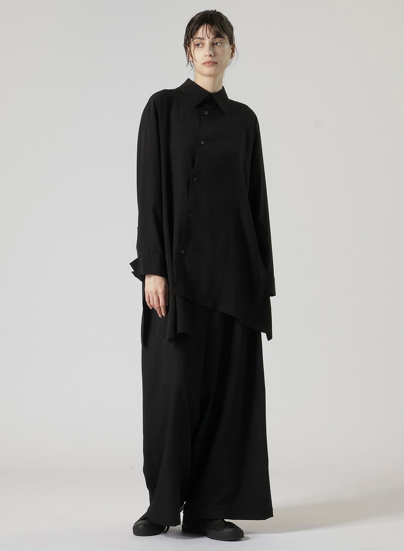 SPUN RY CLOTH R-ASYMMETRIC FLARE BLOUSE – THE SHOP YOHJI YAMAMOTO