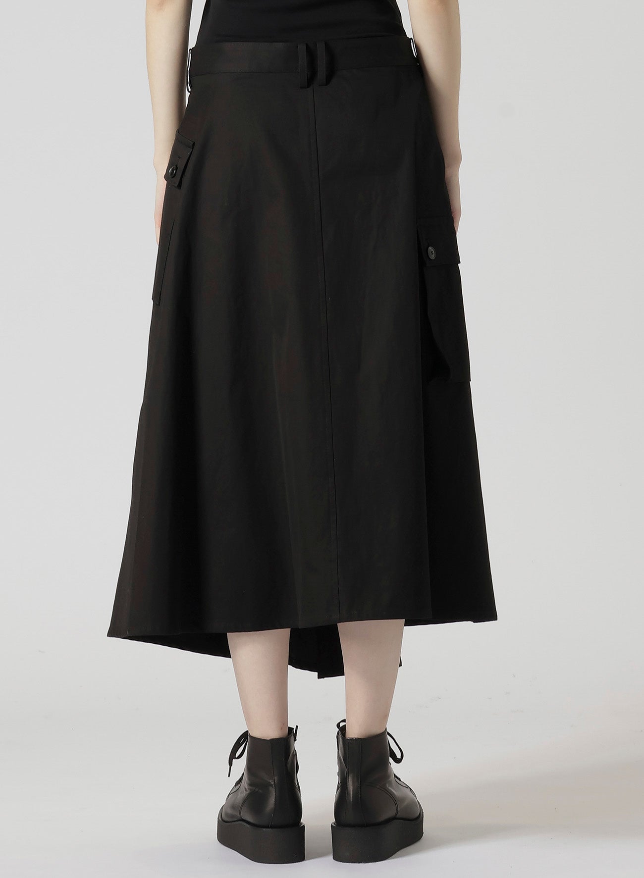 GABARDINE R-WIDE TUCK CARGO SKIRT