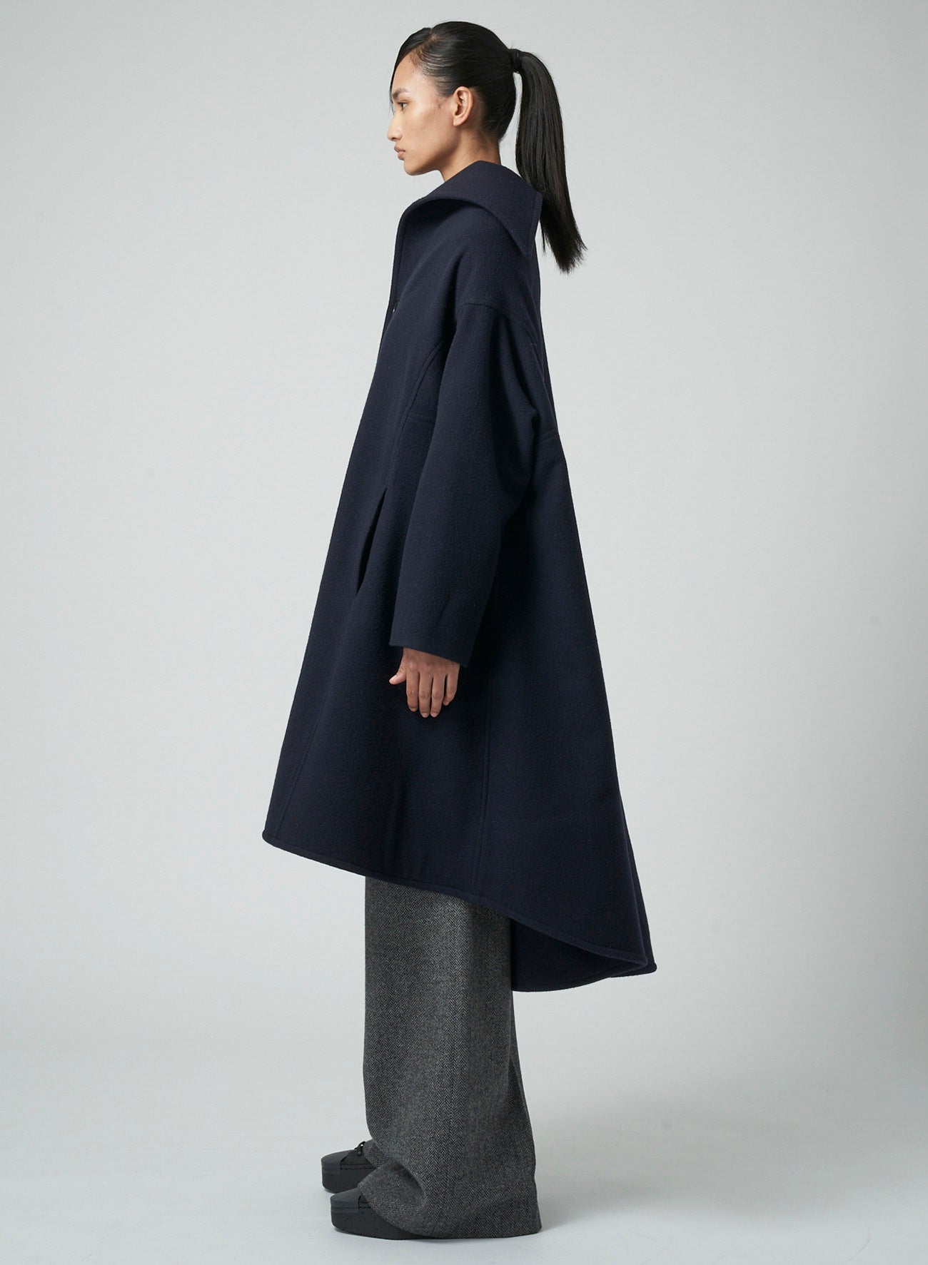 AIRY MOSSER B COLLAR FLARE COAT