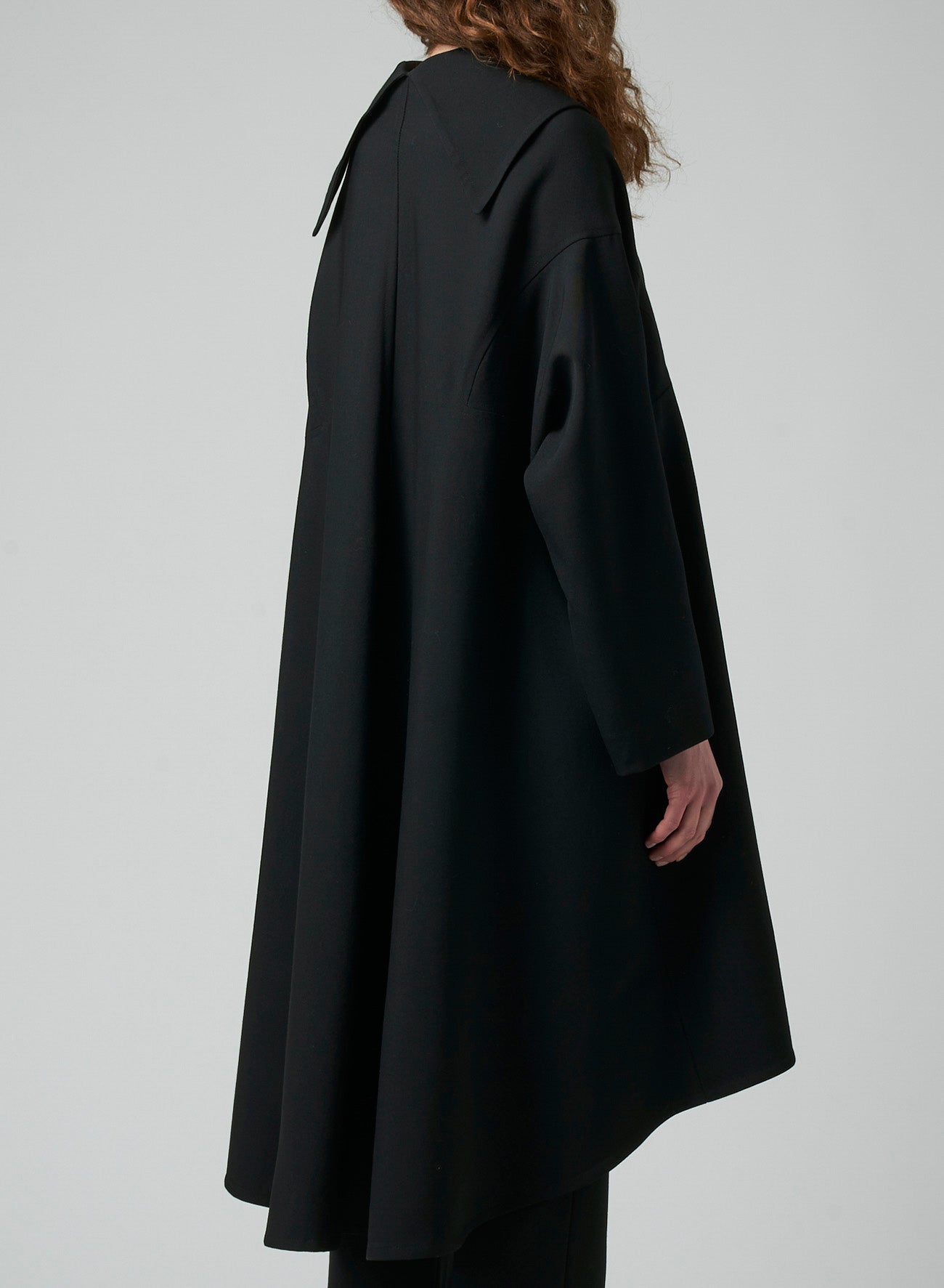 GABARDINE B COLLAR FLARE COAT