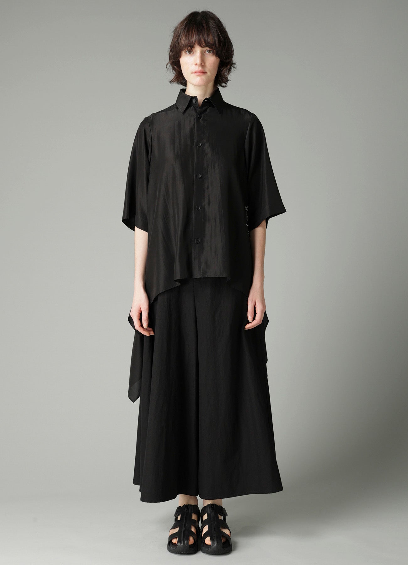 MESSAGE PT 3 FLOUNCE SHORT SLV BLOUSE
