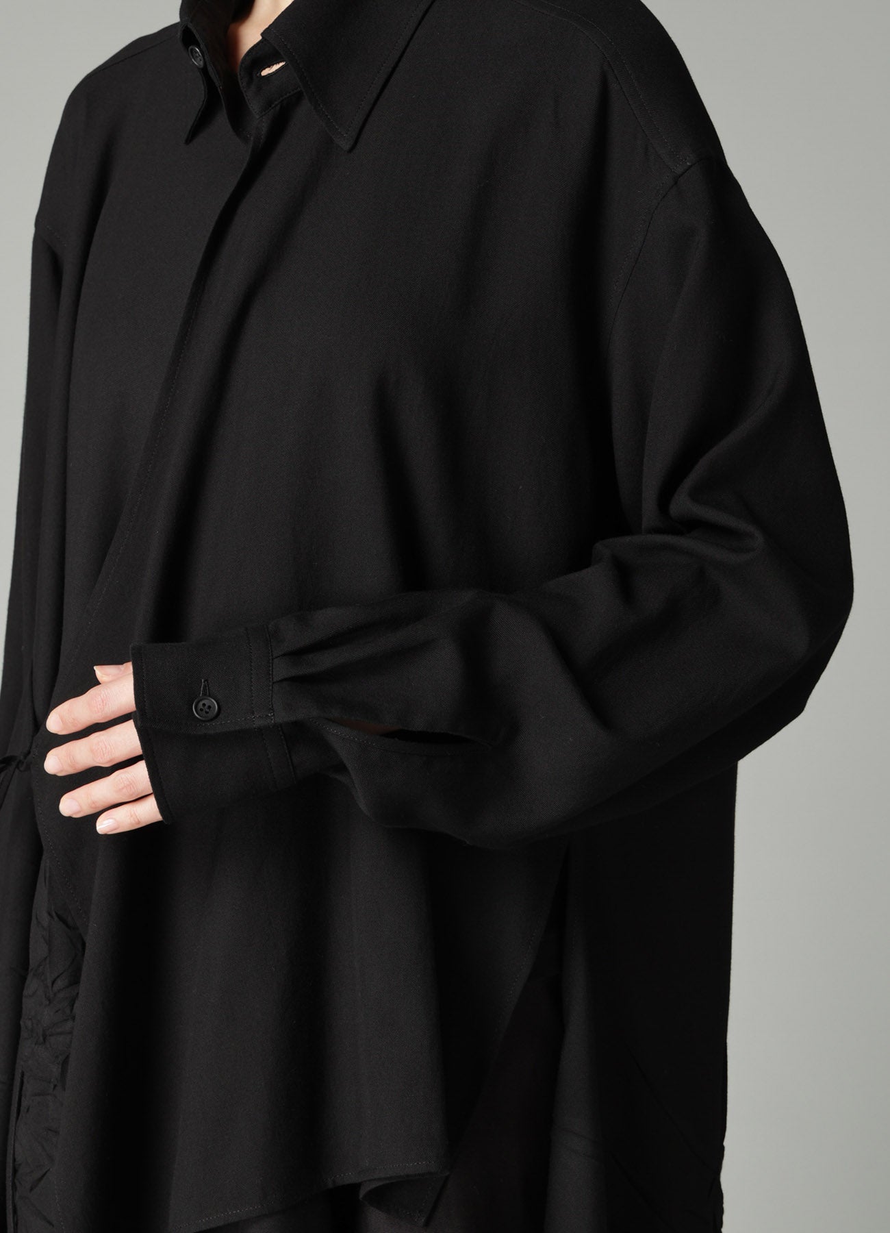 Ry/C SERGE ASYMMETRIC BLOUSE