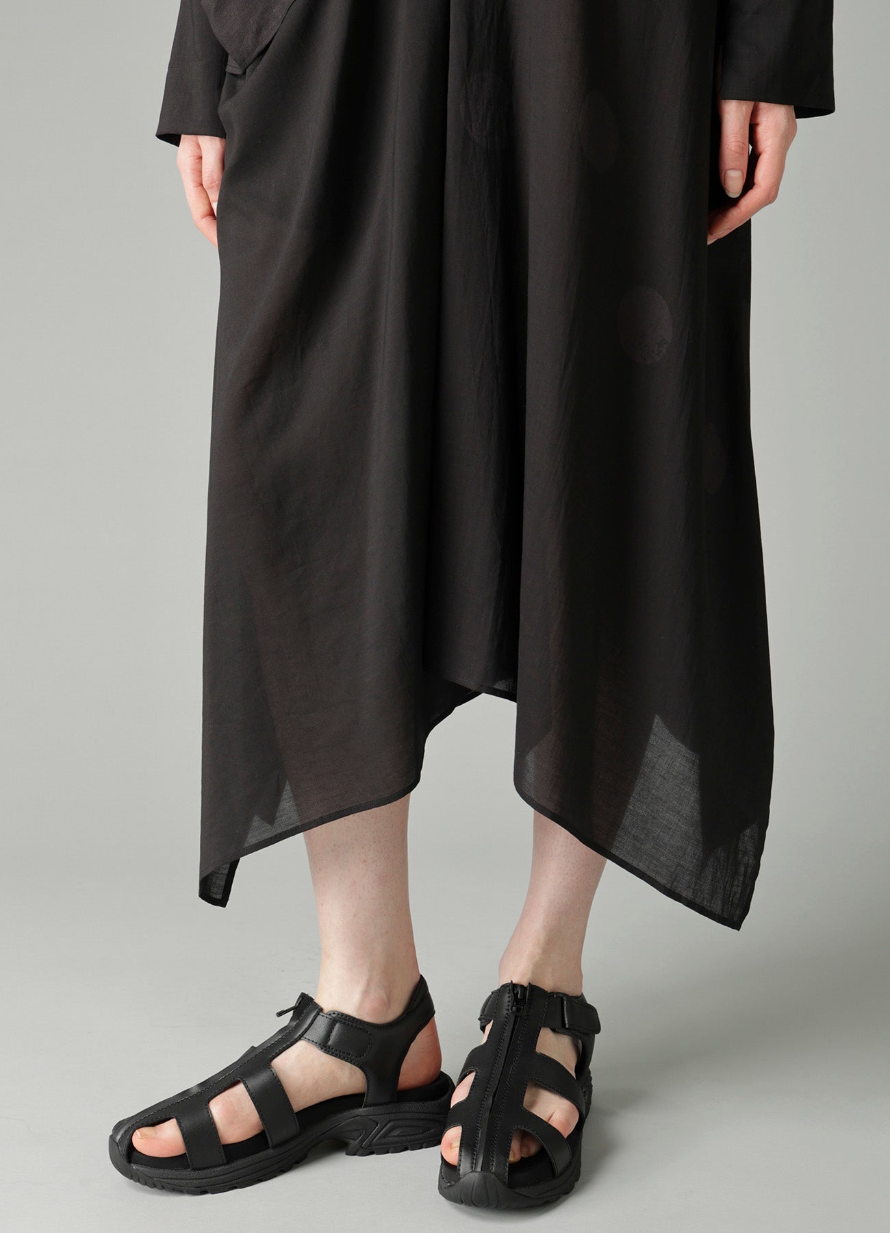 DAMAGED DOT L R DRAPE DETAIL SHIRT DRESS