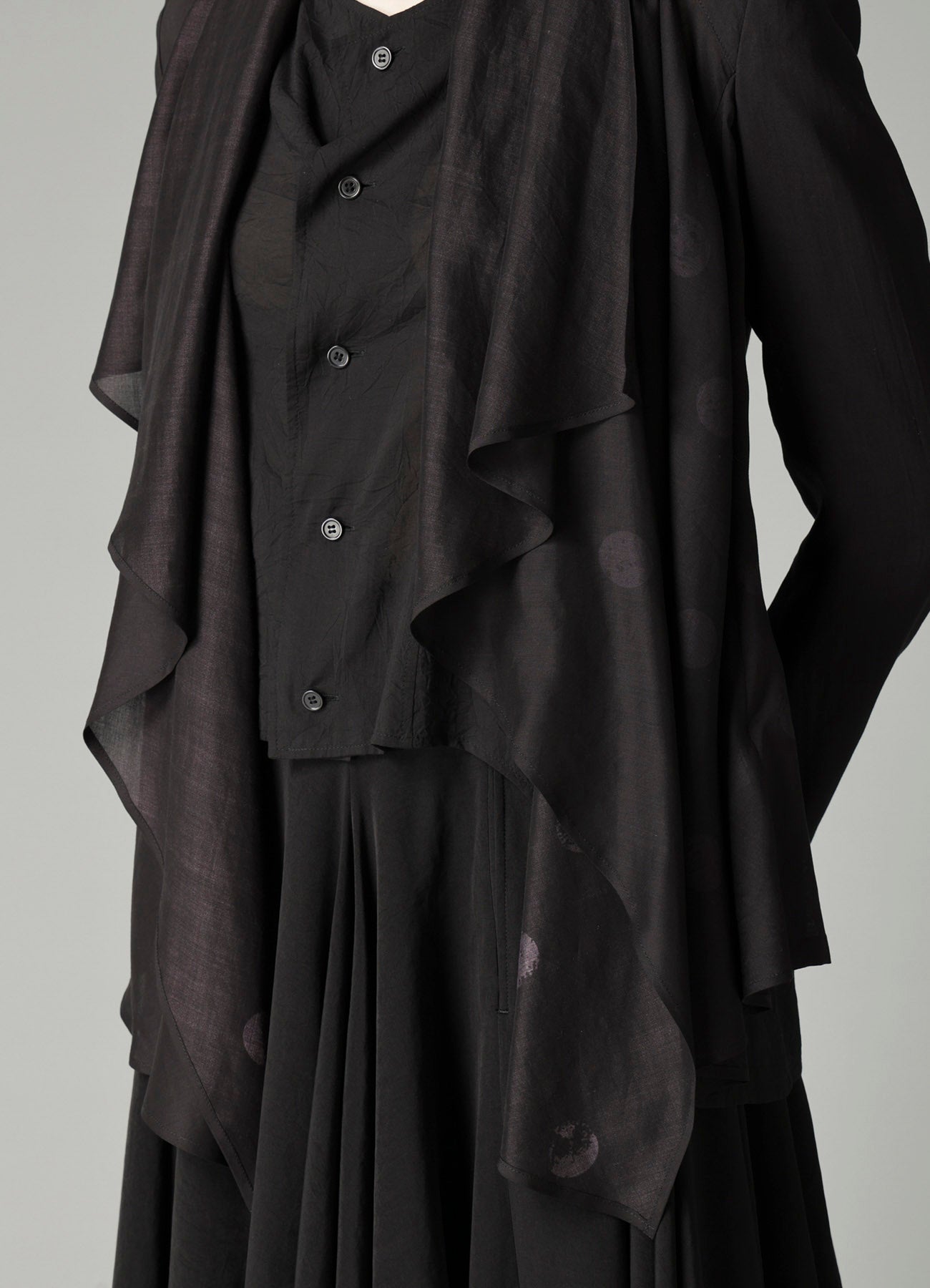 DAMAGED DOT S FRONT DRAPED DETAIL JACKET