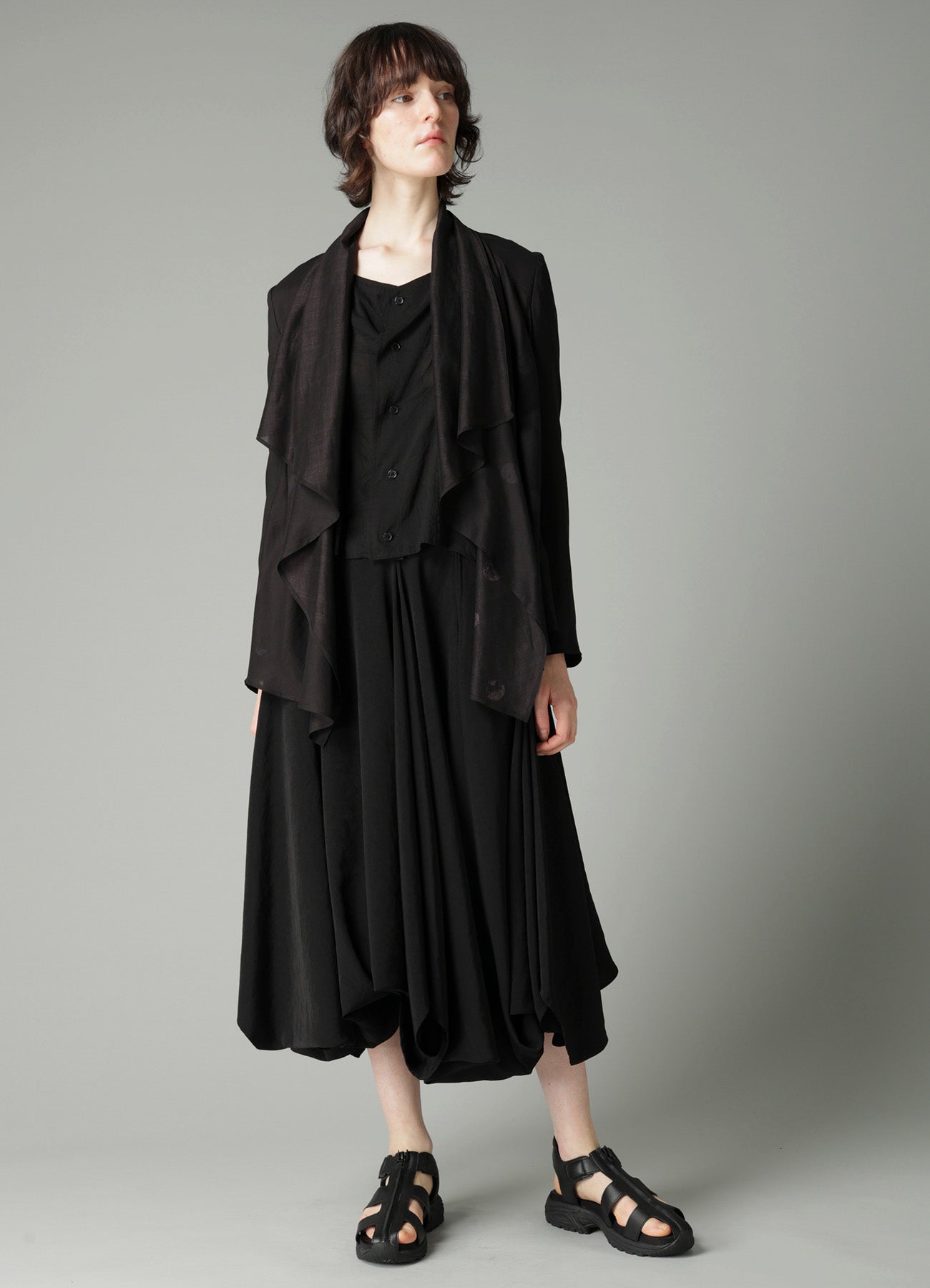 DAMAGED DOT S FRONT DRAPED DETAIL JACKET