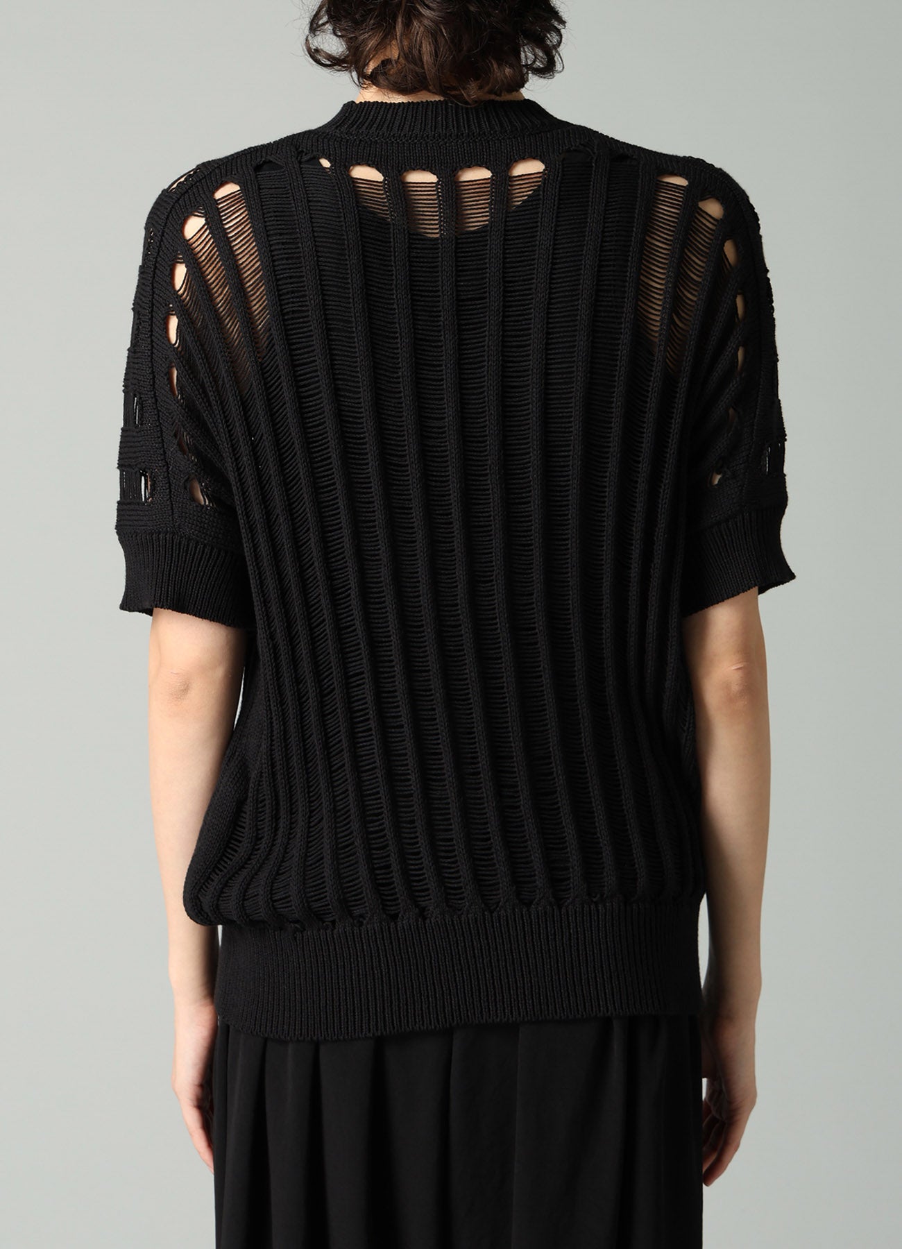 OFFSET PATTERN SHORT SLV PULLOVER