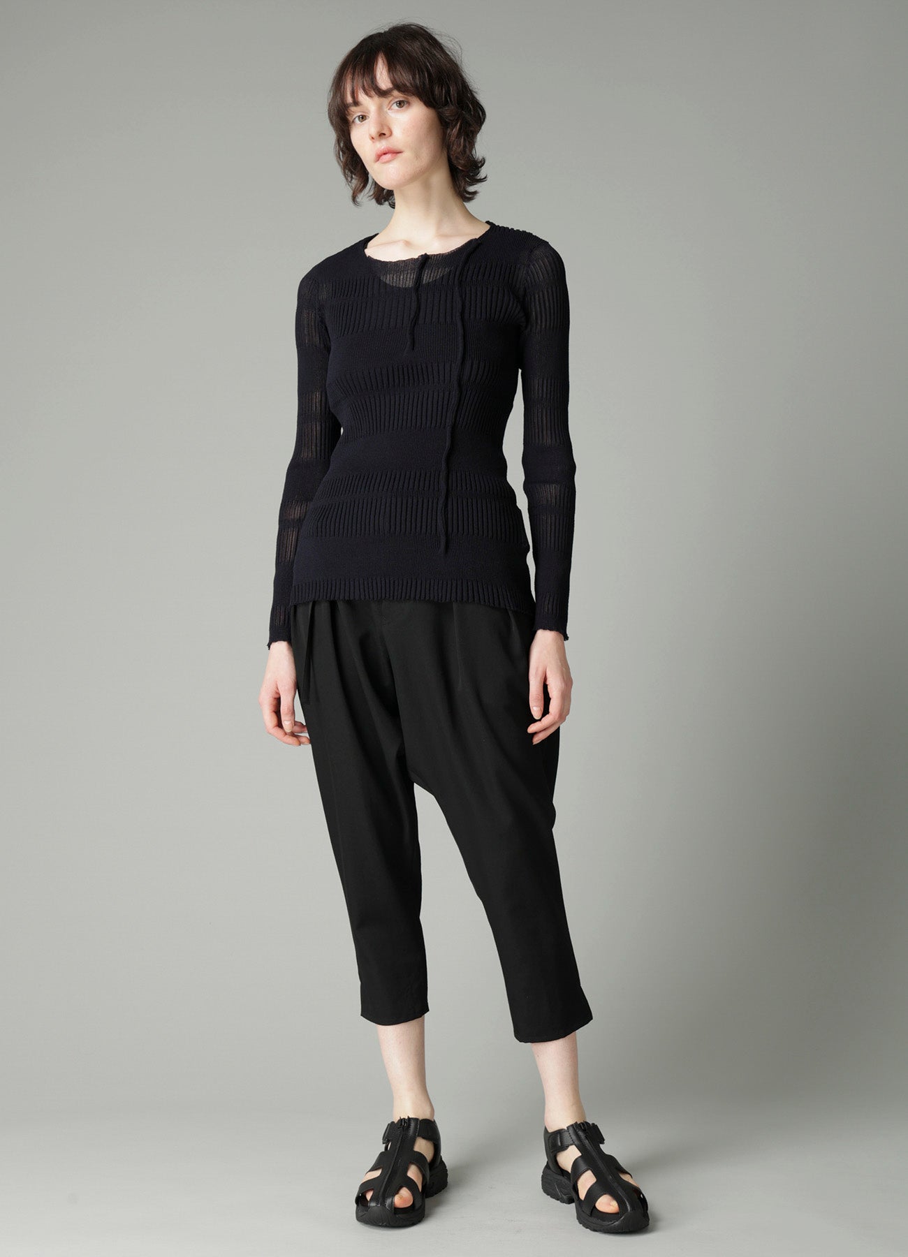 RIB TUCK D ROUND NECK PO