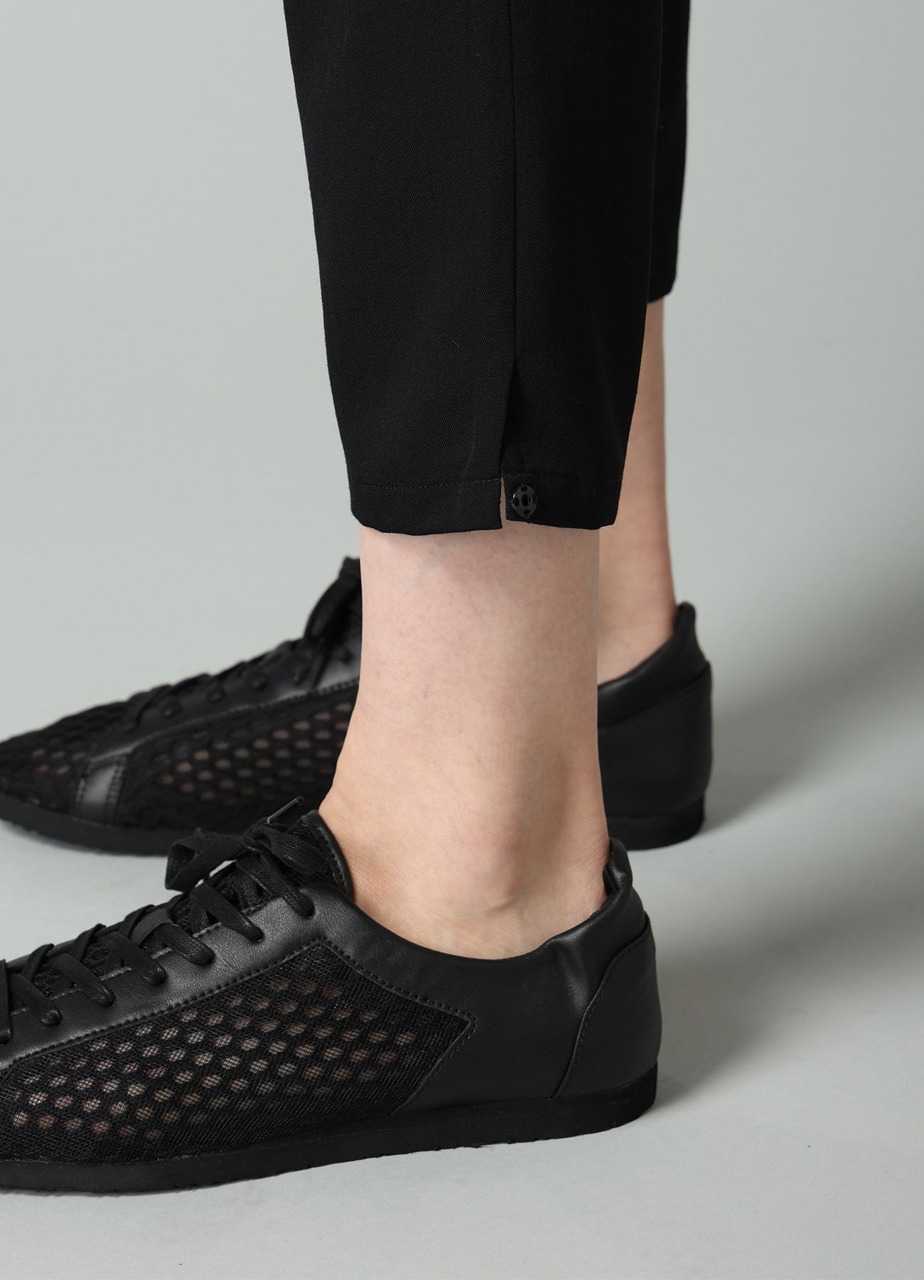 GABARDINE STRAIGHT SLIM PANTS