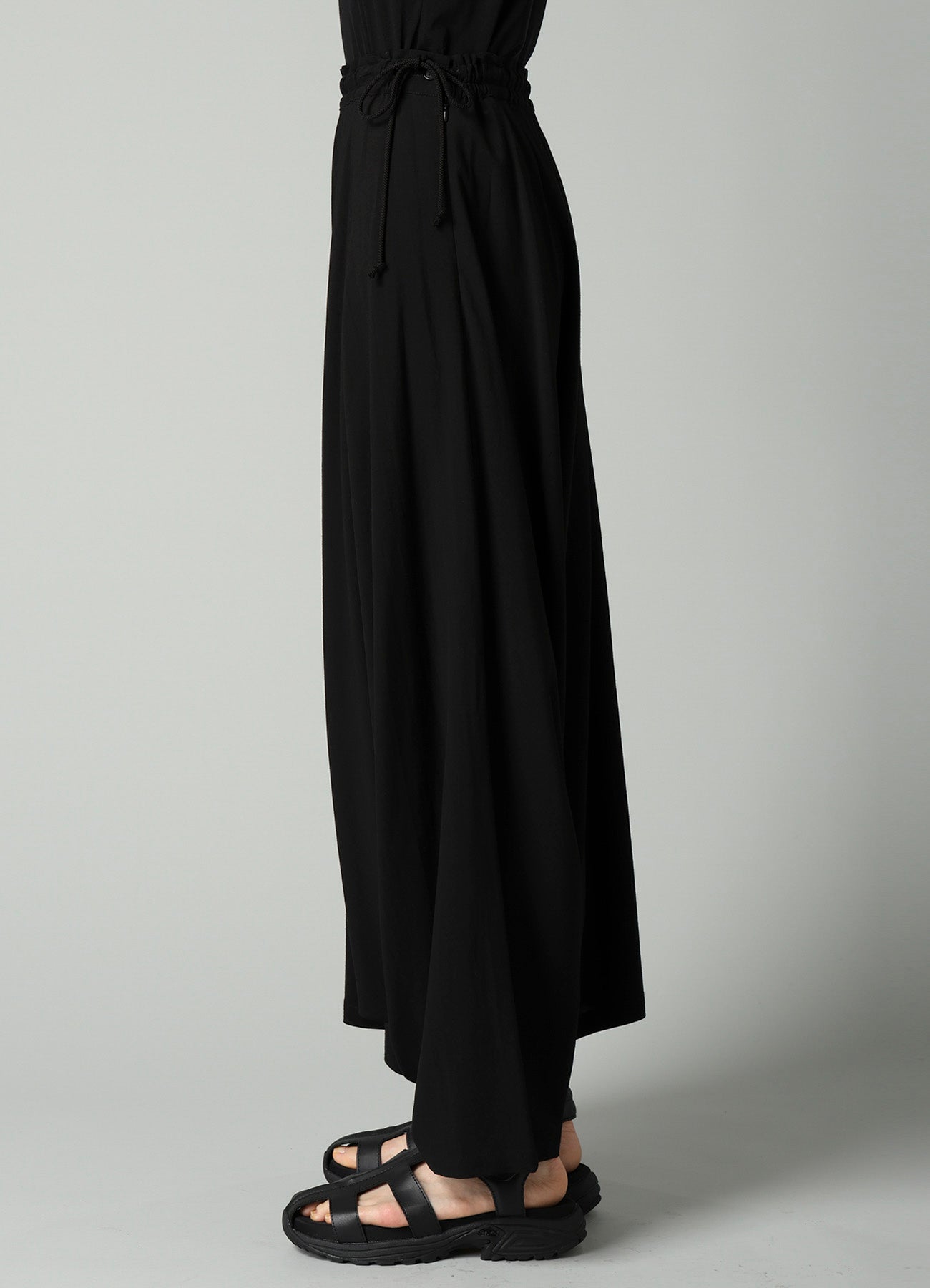 Ry/Li TROPICAL TRIANGLE PANTS – THE SHOP YOHJI YAMAMOTO