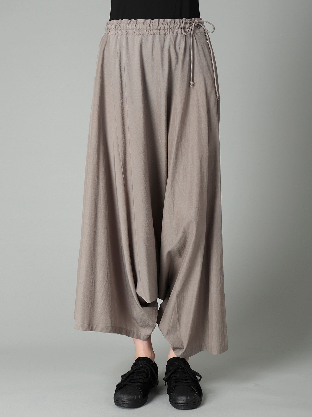 Yohji Yamamoto+NOIR アシンメトリーワイドパンツ 千鳥格子 YOHJI YAMAMOTO 12本タックパンツ | HUES 福岡セレクトショップ
