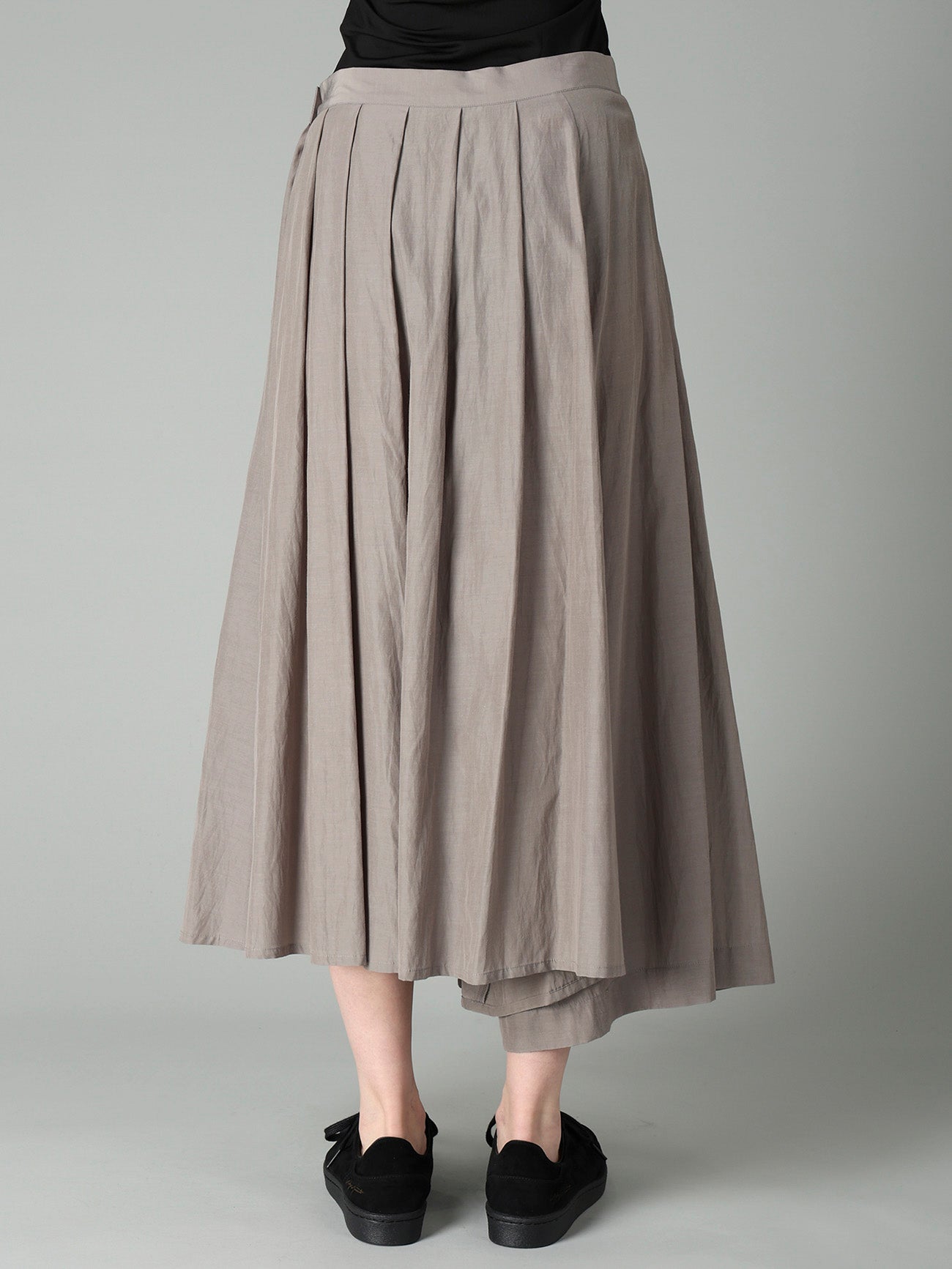 TUCKED SKIRT PANTS