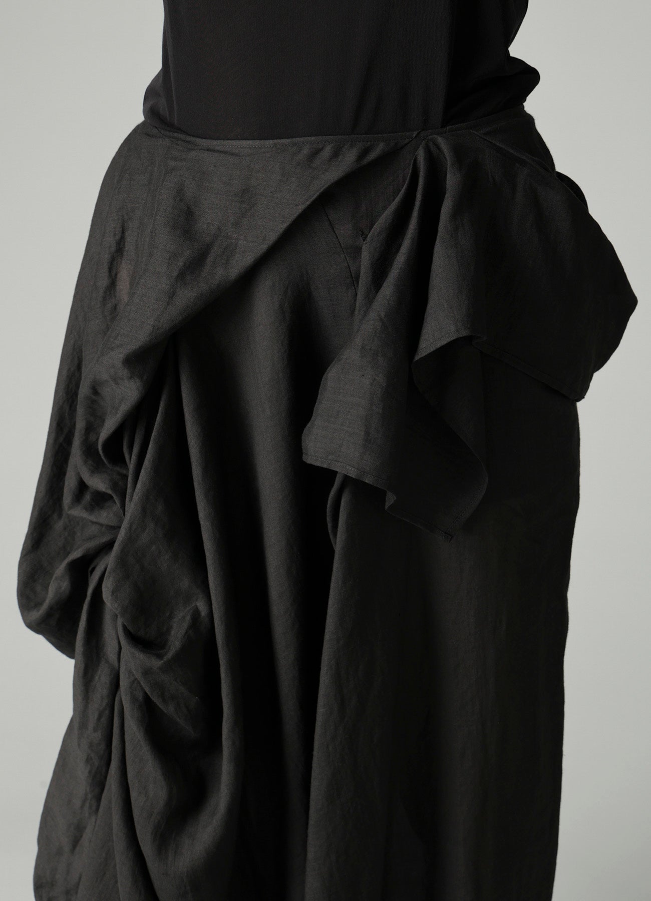 Ra LAWN DRAPED SKIRT