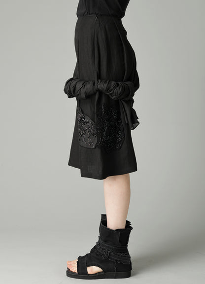 Ra LAWN BEADS POINT DRAPED SKIRT