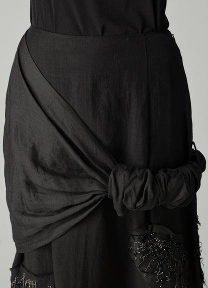 Ra LAWN BEADS POINT DRAPED SKIRT
