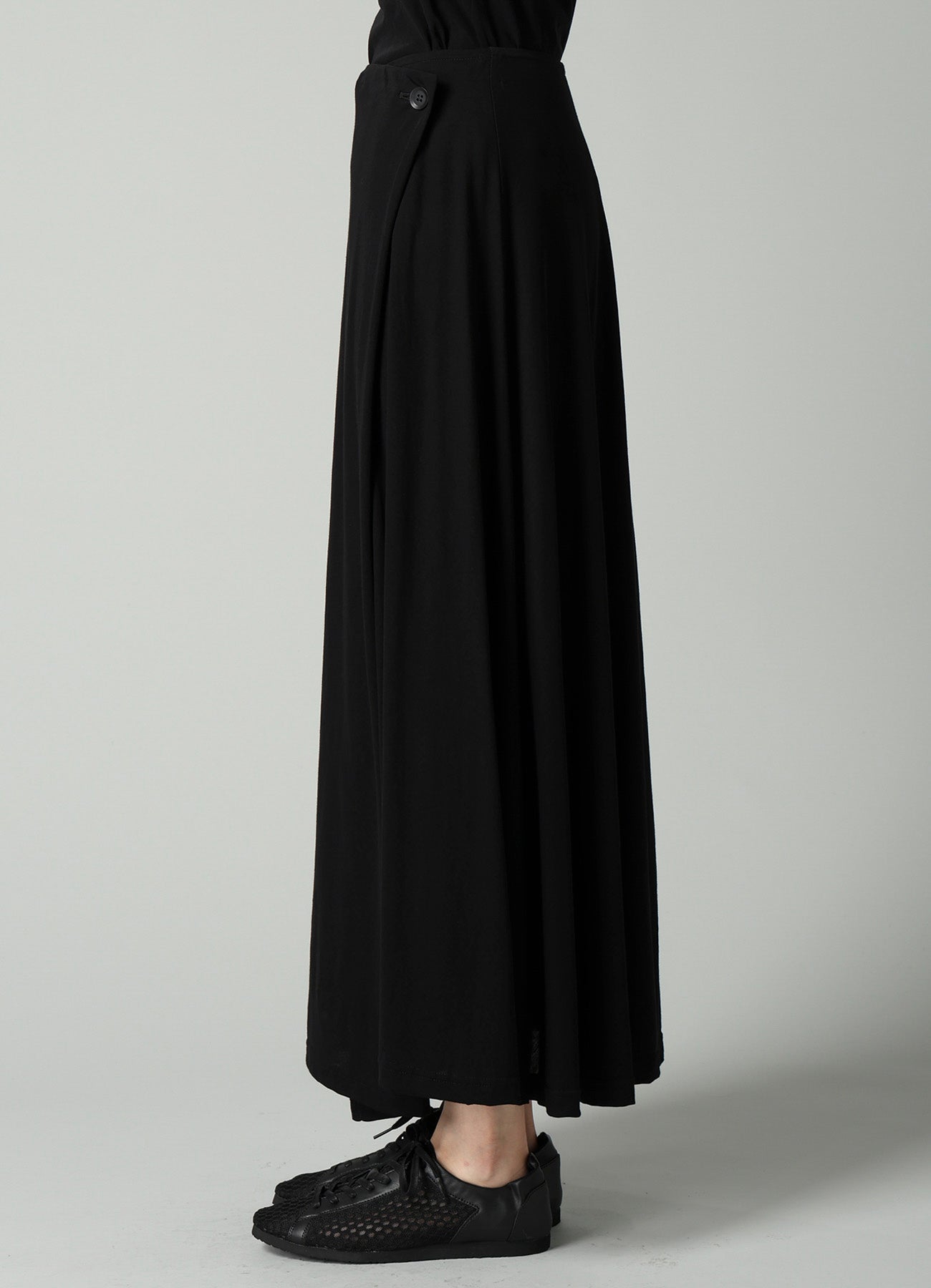COTTON SINGLE JERSEY BUTTON LONG SKIRT – THE SHOP YOHJI YAMAMOTO