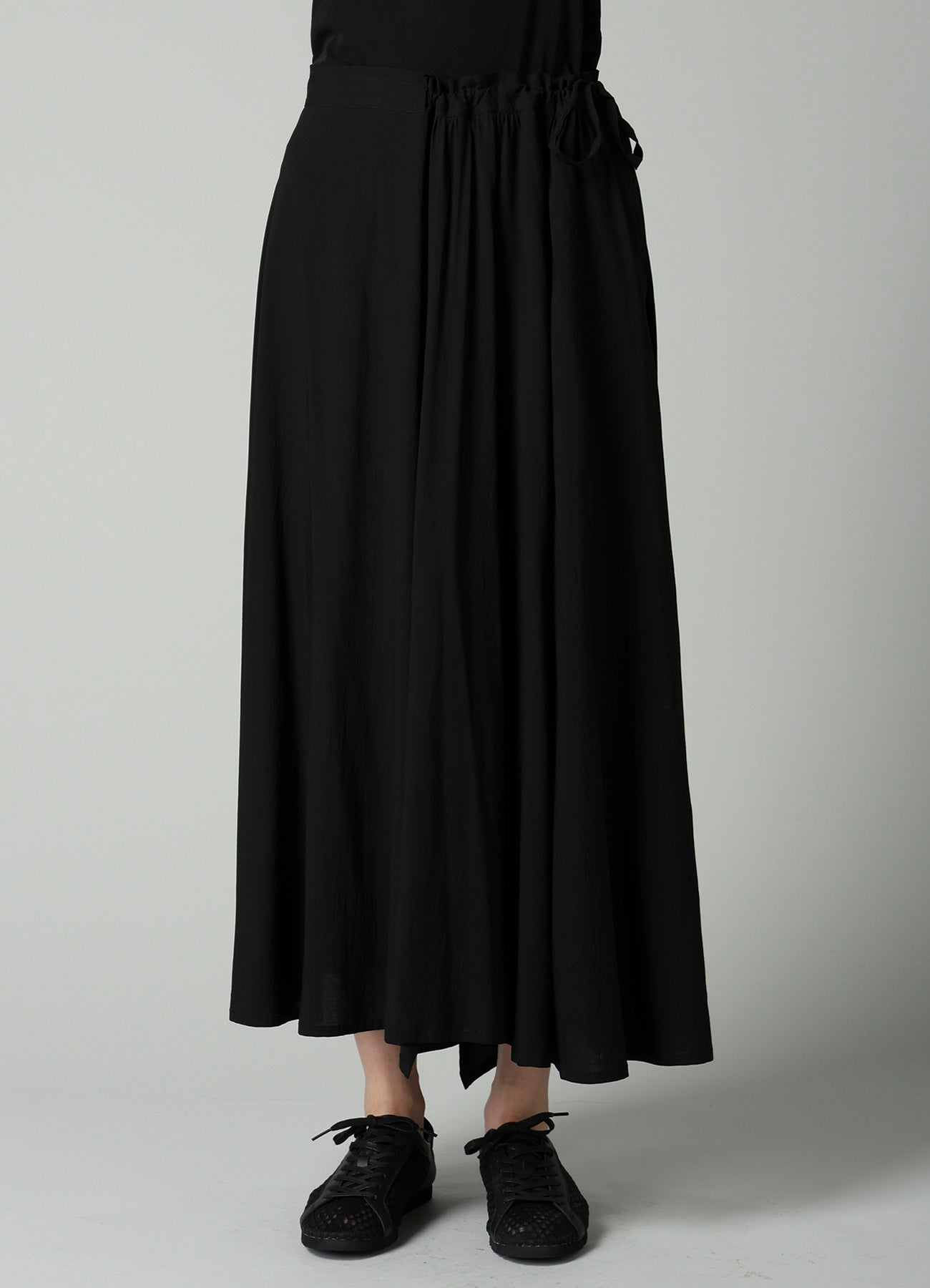 Ry LAWN L GATHERED FLARE PANTS