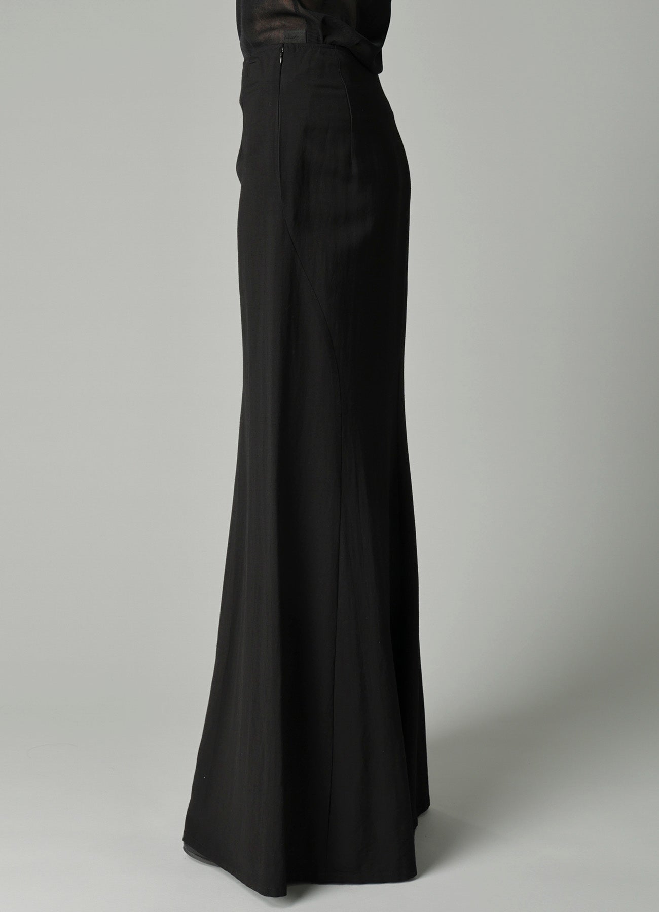 Ry/Li TROPICAL DIAGONAL CUTTING LONG SKIRT