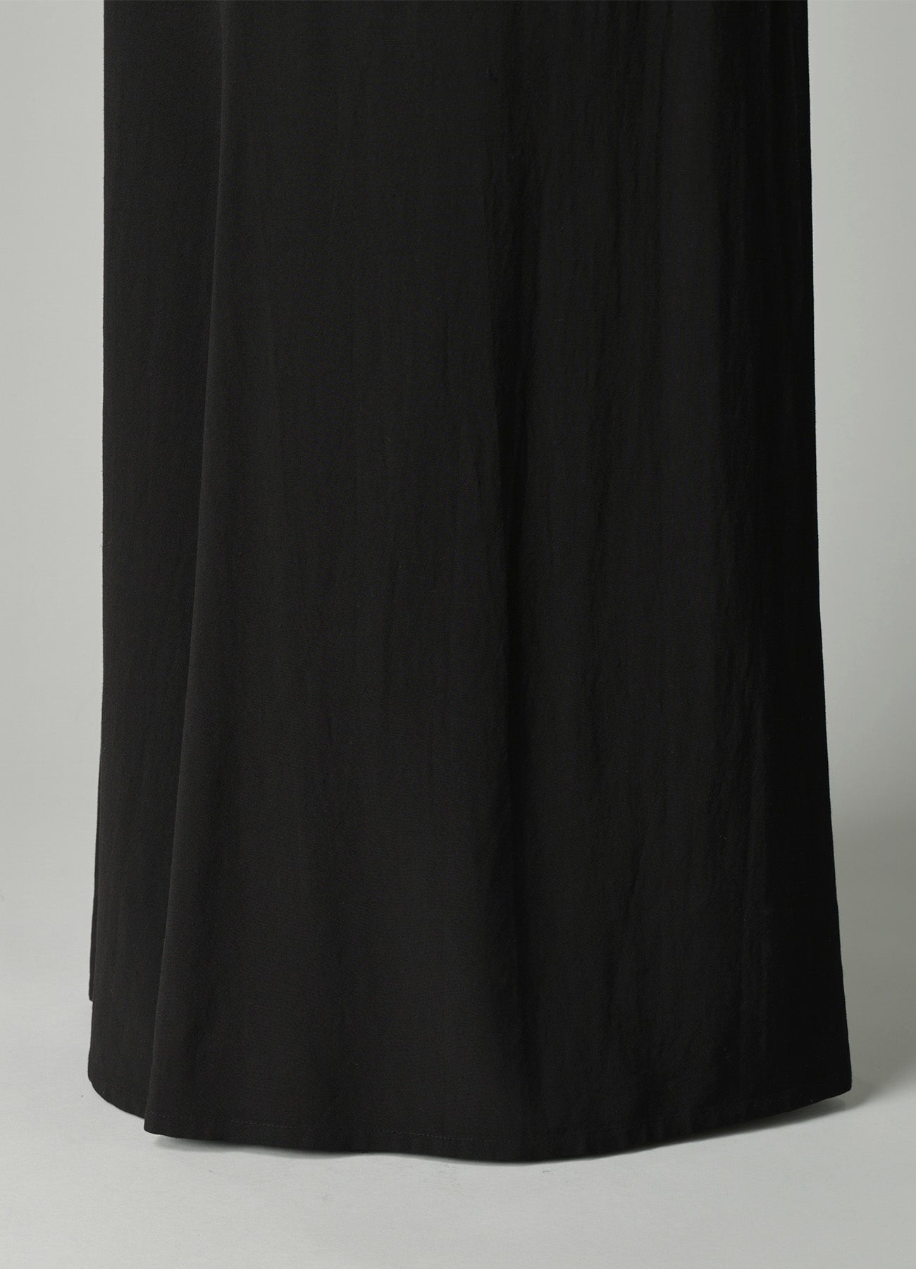 Ry/Li TROPICAL DIAGONAL CUTTING LONG SKIRT