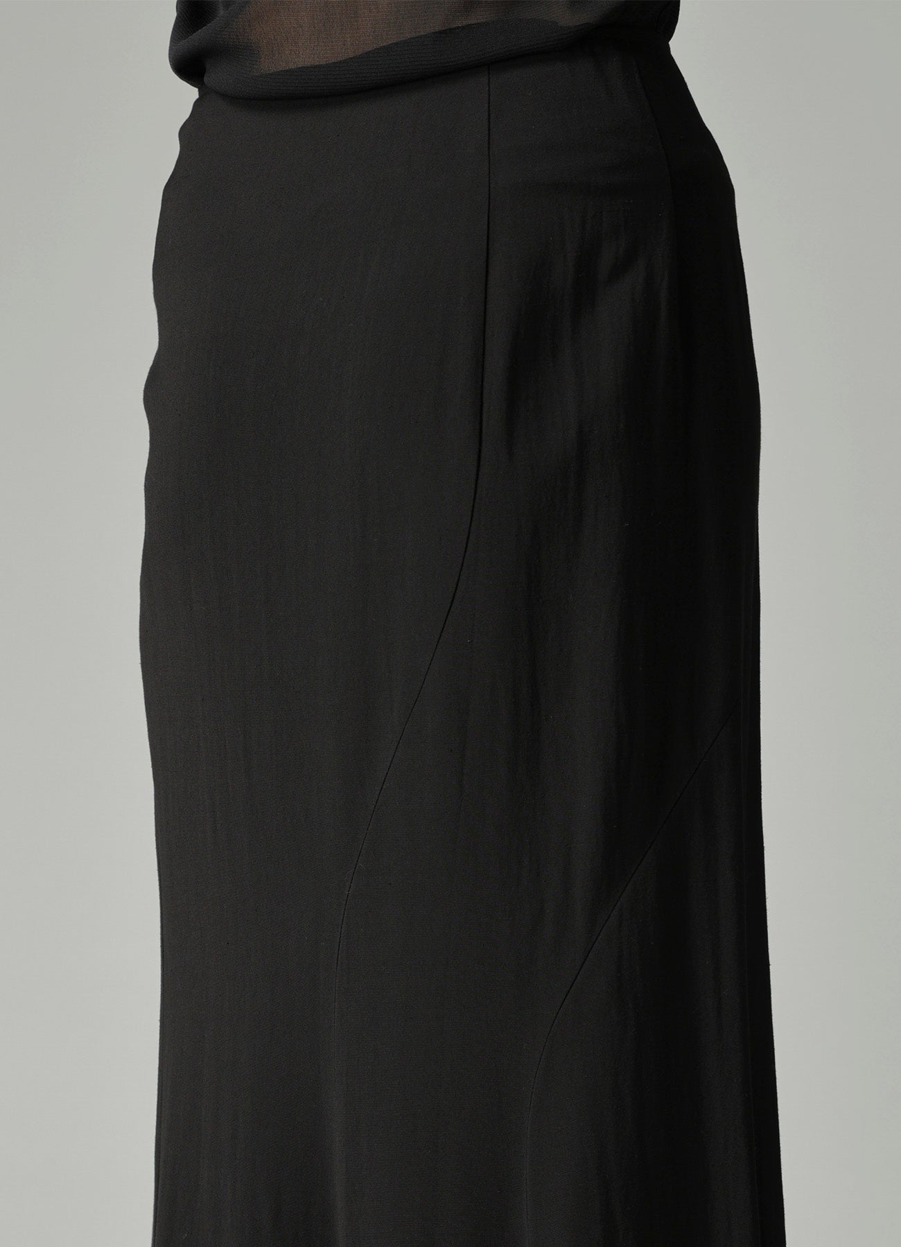Ry/Li TROPICAL DIAGONAL CUTTING LONG SKIRT