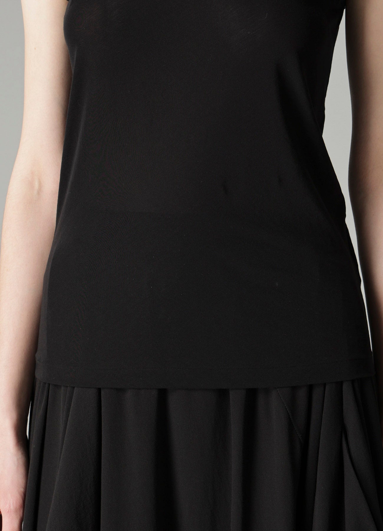 HIGH TWISTED SINGLE JERSEY TANK TOP