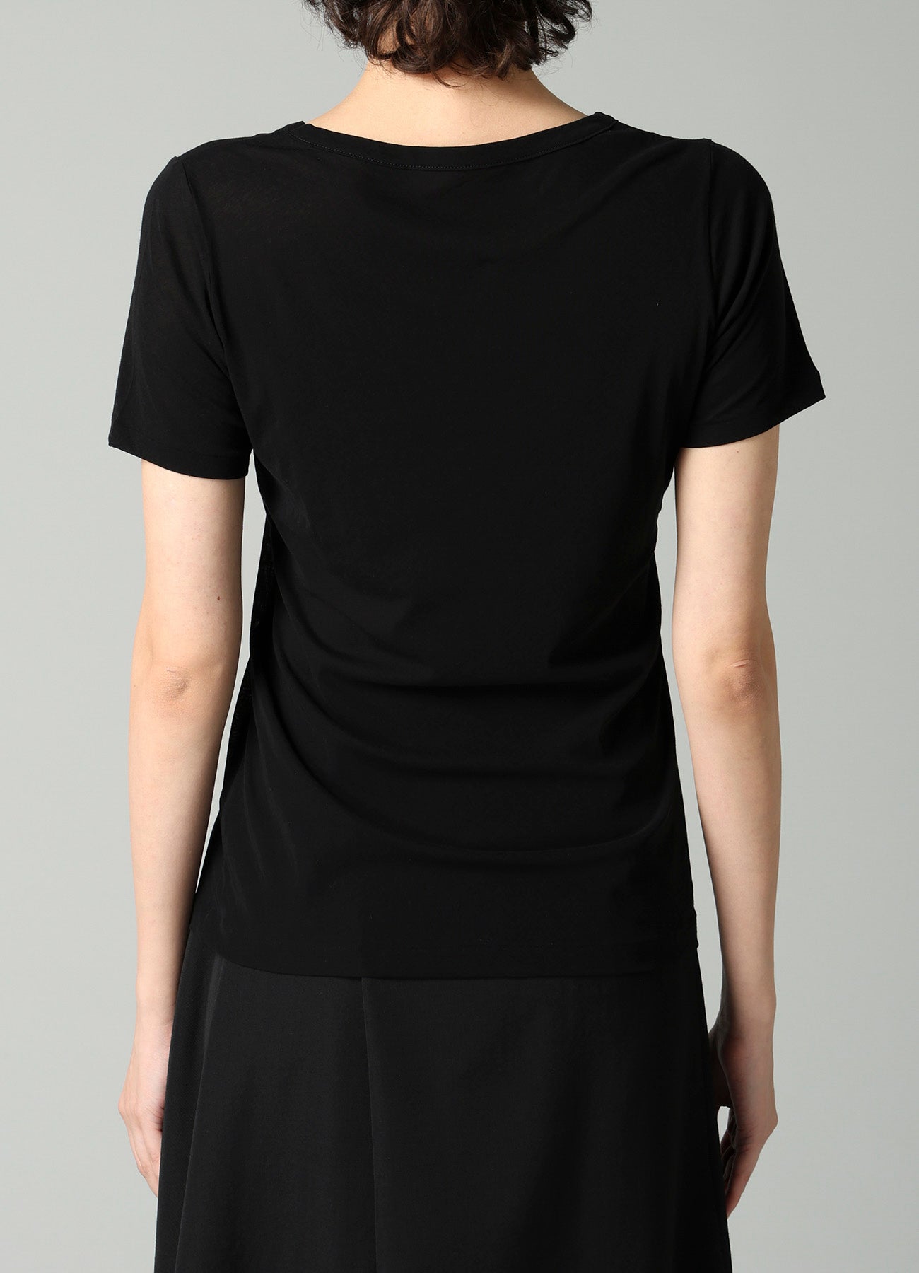 HIGH TWISTED SINGLE JERSEY SHORT SLV ROUND NECK T