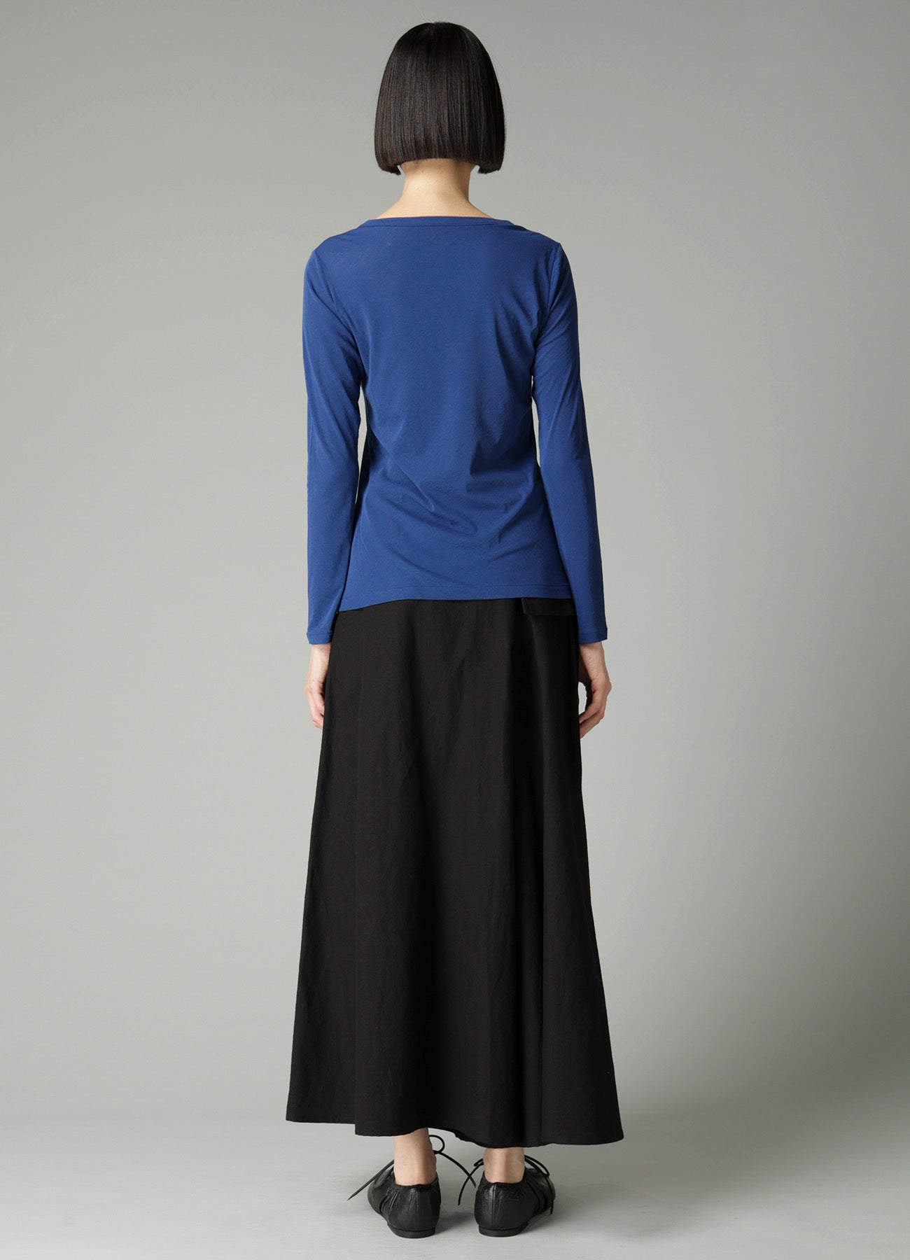 HIGH TWISTED SINGLE JERSEY LONG SLV ROUND NECK T