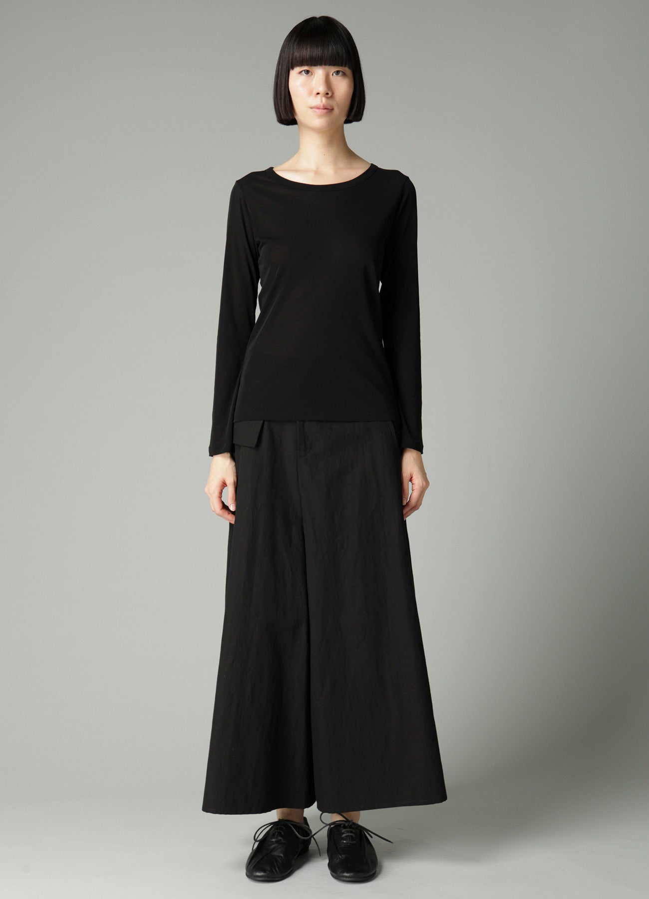 HIGH TWISTED SINGLE JERSEY LONG SLV ROUND NECK T