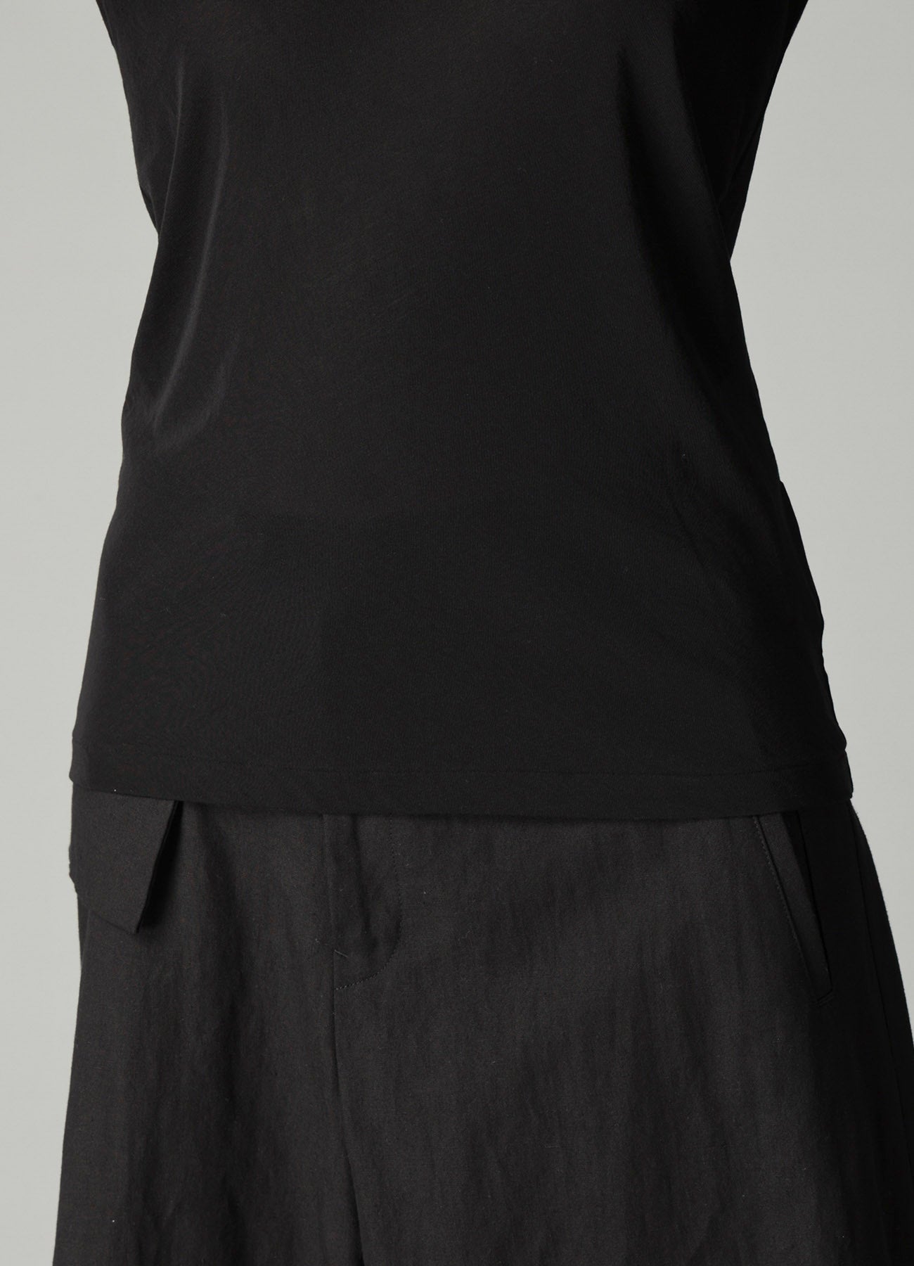 HIGH TWISTED SINGLE JERSEY LONG SLV ROUND NECK T