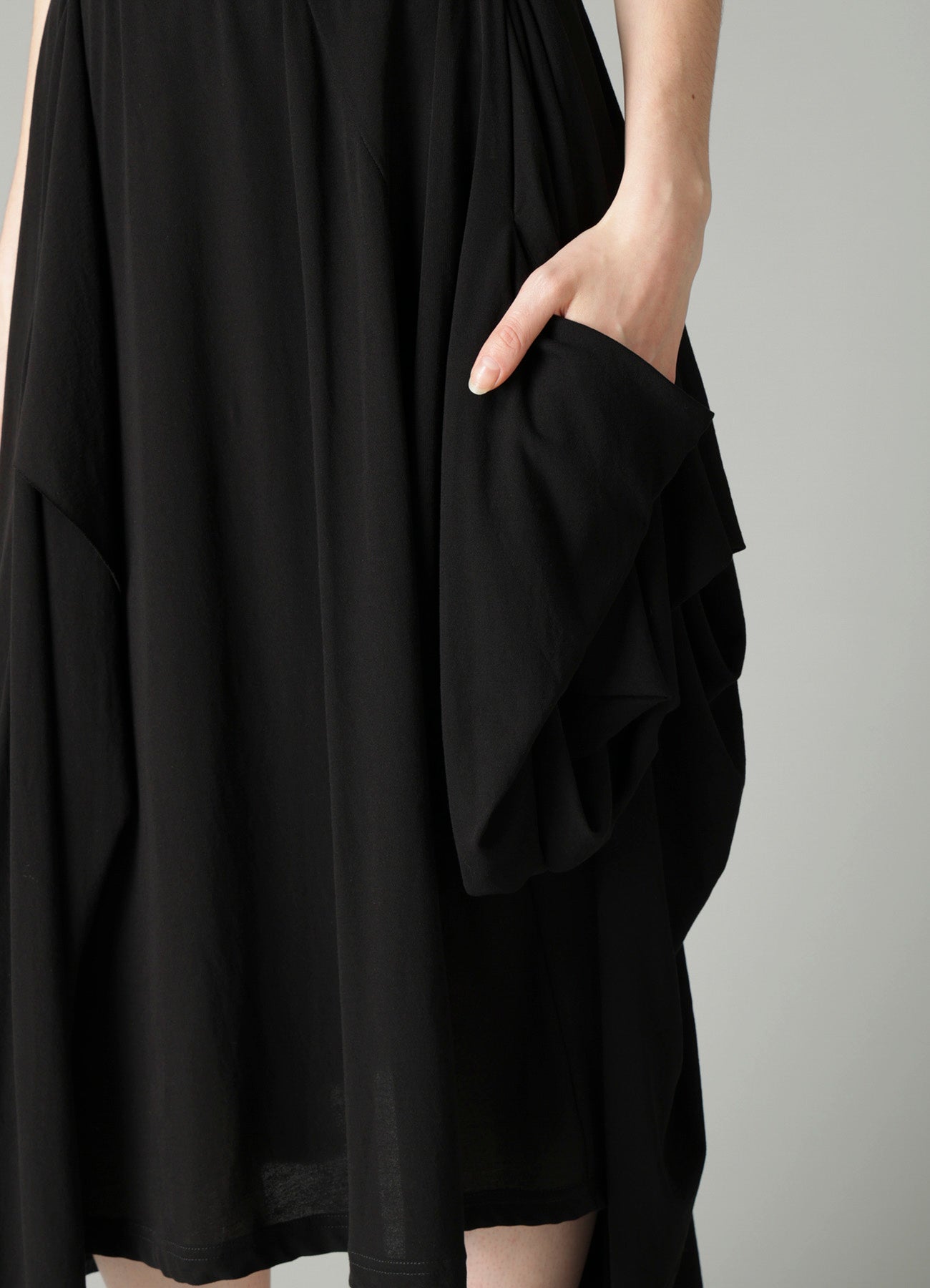 HIGH TWISTED SIINGLE JERSEY DRAPED SKIRT