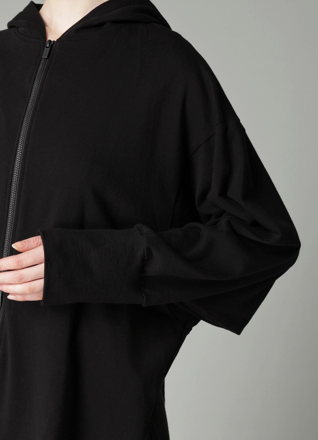 HIGH TWISTED FRENCH TERRY BRAIDED HOODIE