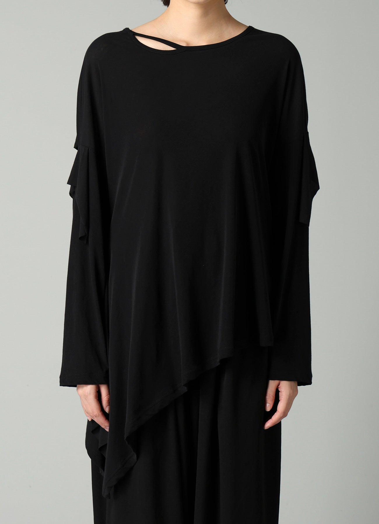 SOFT SINGLE JERSEY DRAPED SLEEVE T